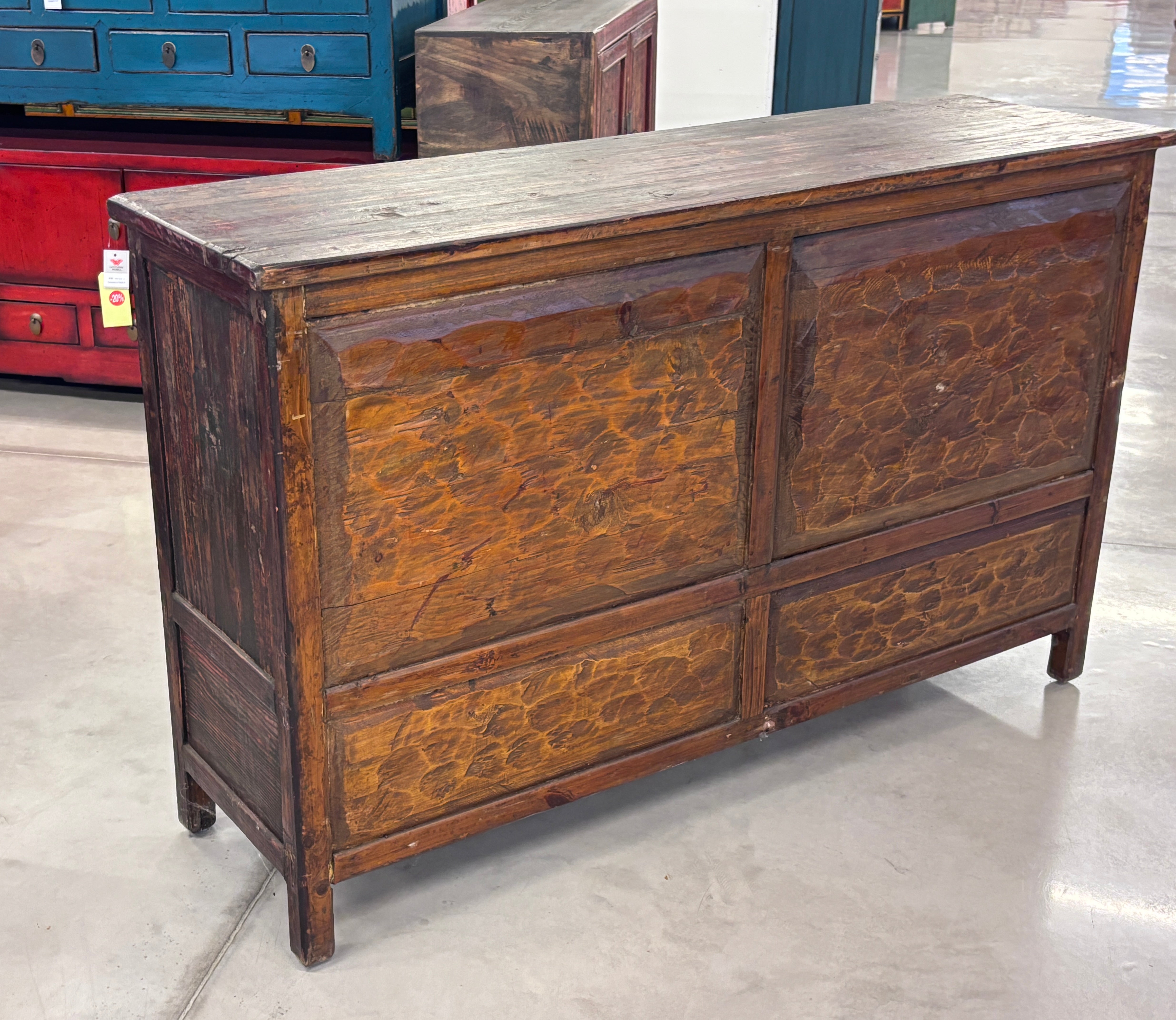 CREDENZA TIBET