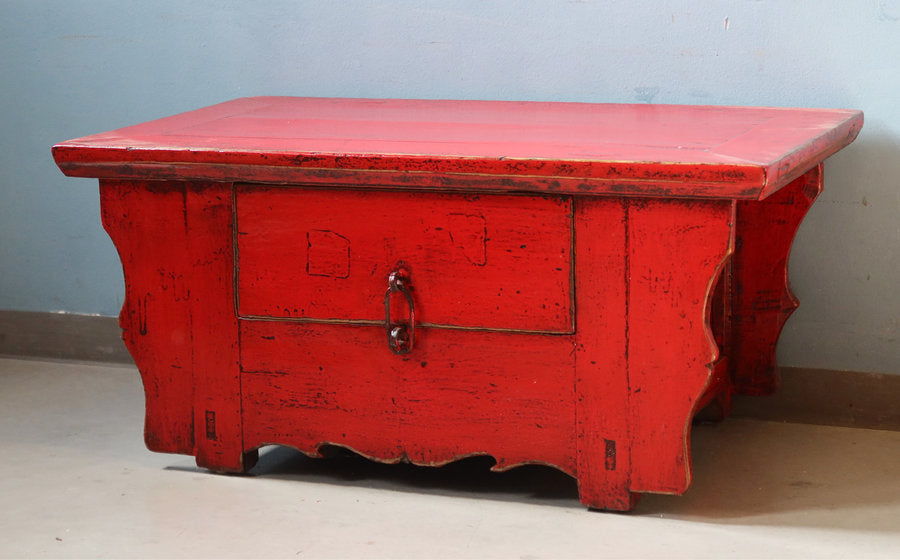 BASSO TAVOLINETTO LACCA ROSSA