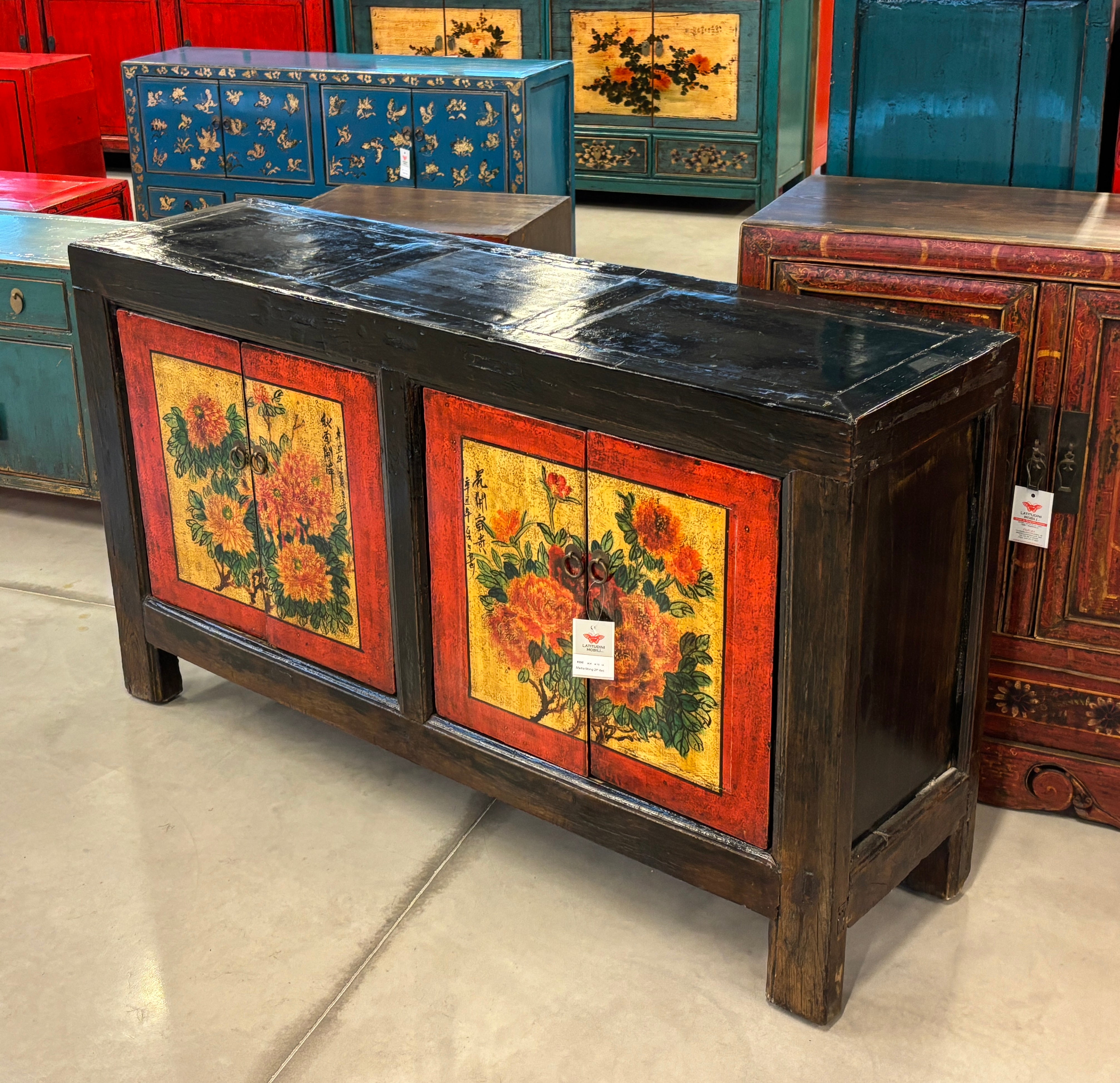 MADIA MONGOLIA IN LACCA DECORATA