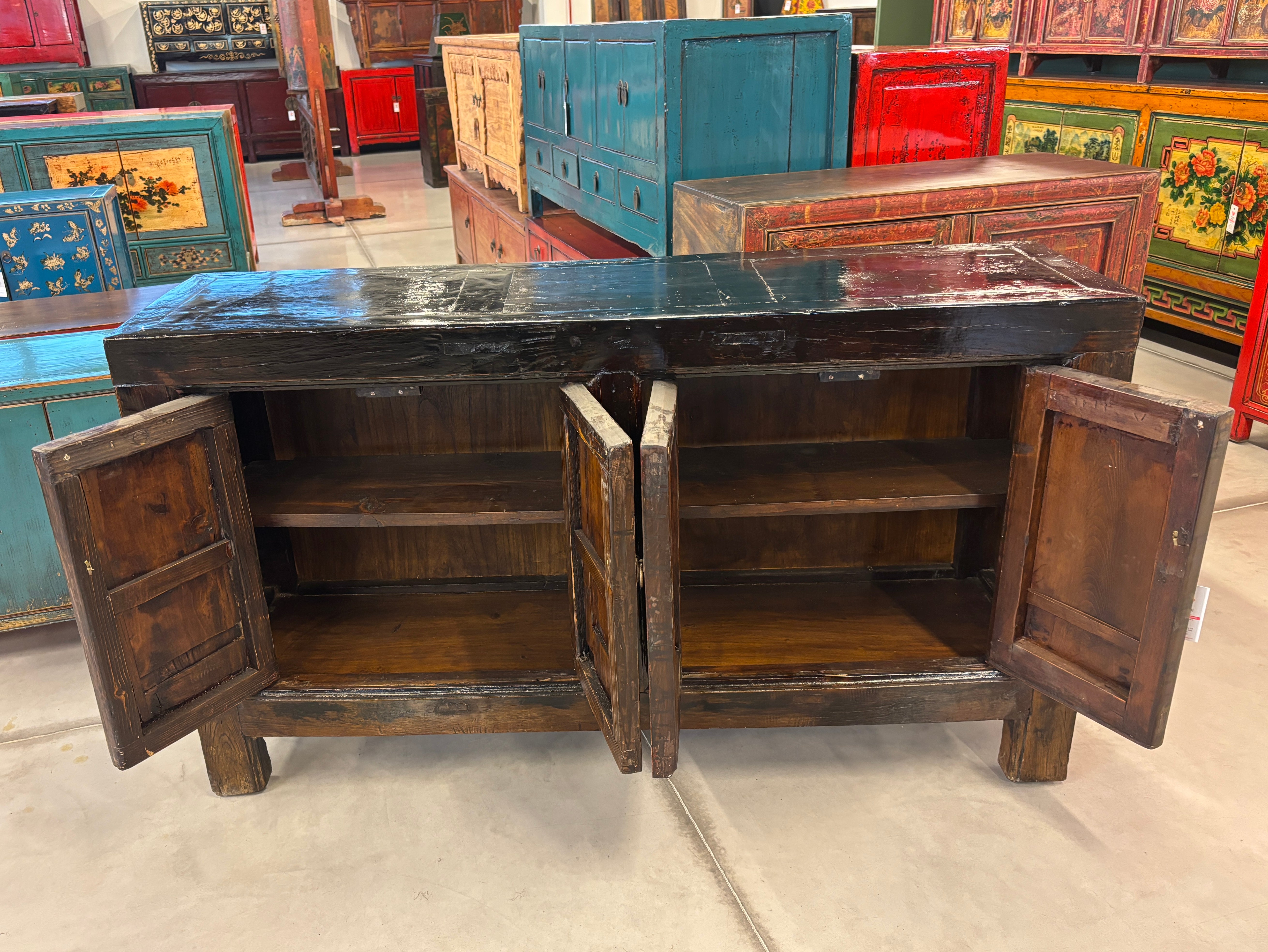 MADIA MONGOLIA IN LACCA DECORATA