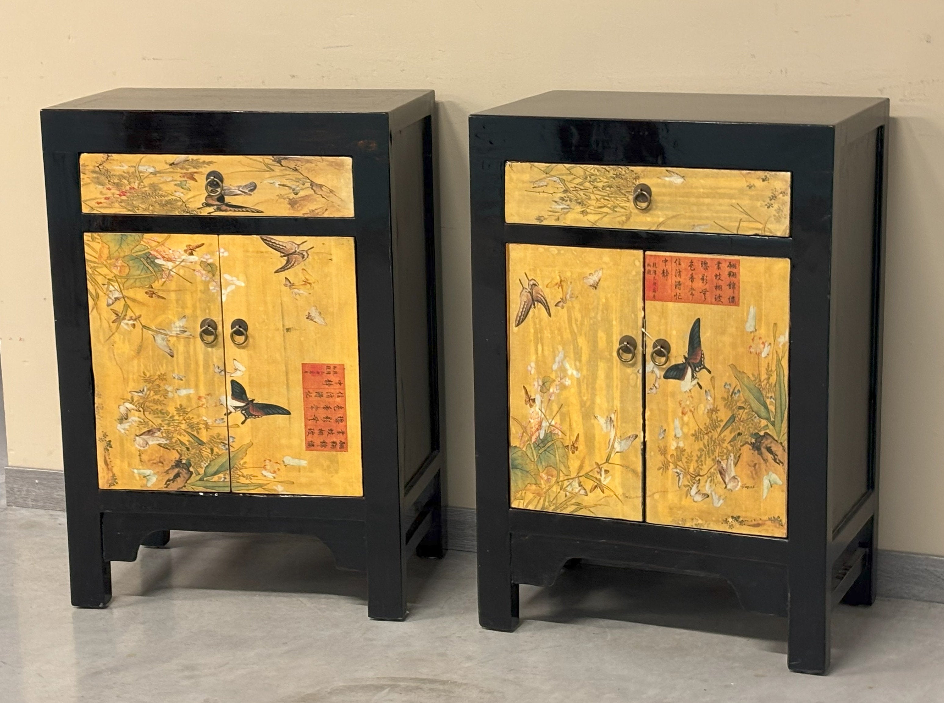 CREDENZINO DELLA MONGOLIA