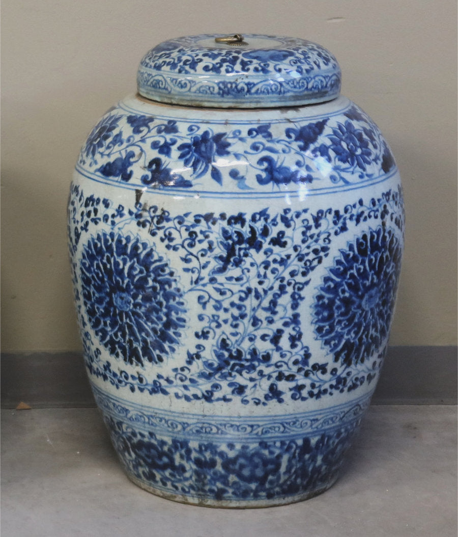 VASO CINESE STONDATO CON COPERCHIO