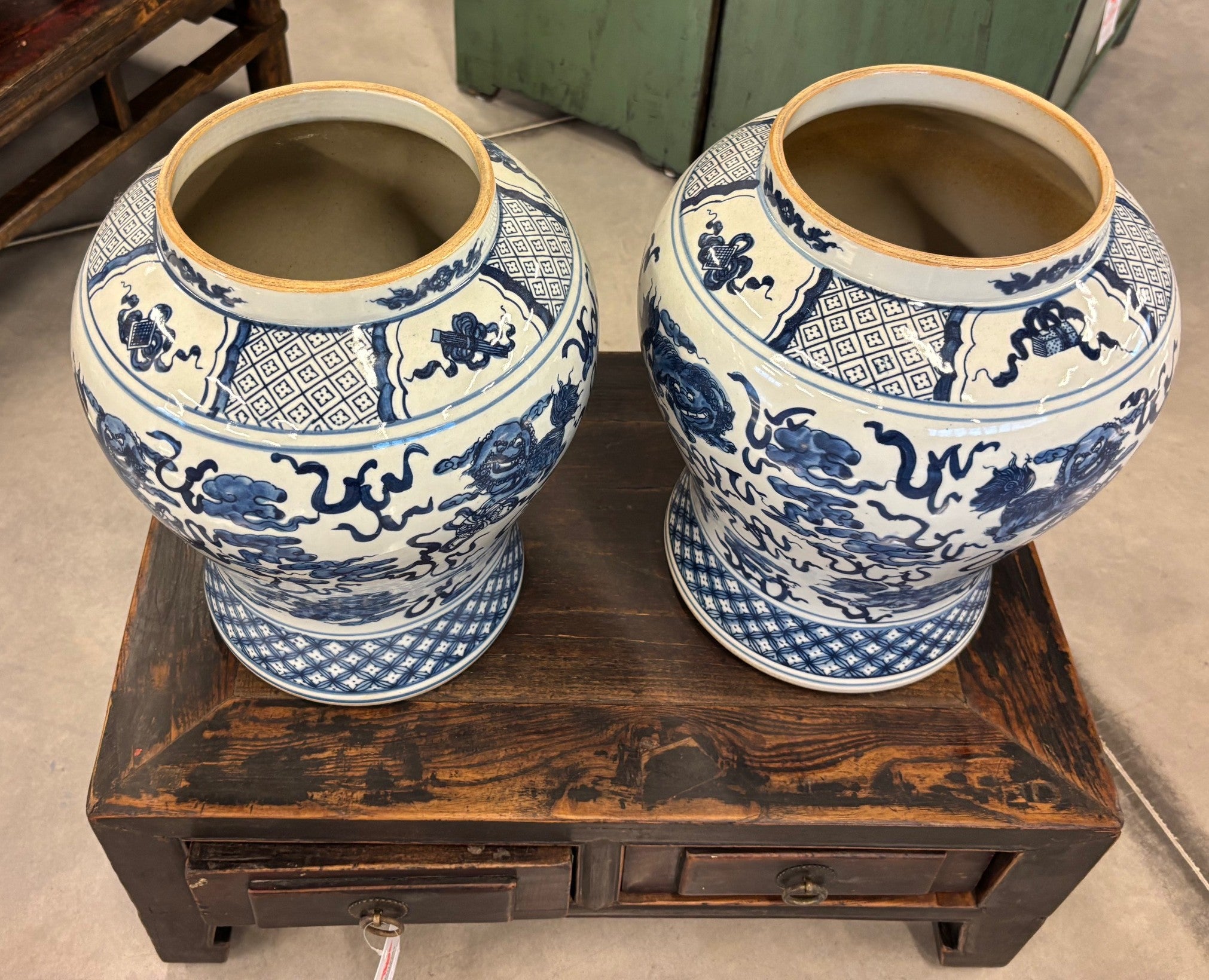 VASO CINESE IN CERAMICA DECORATA