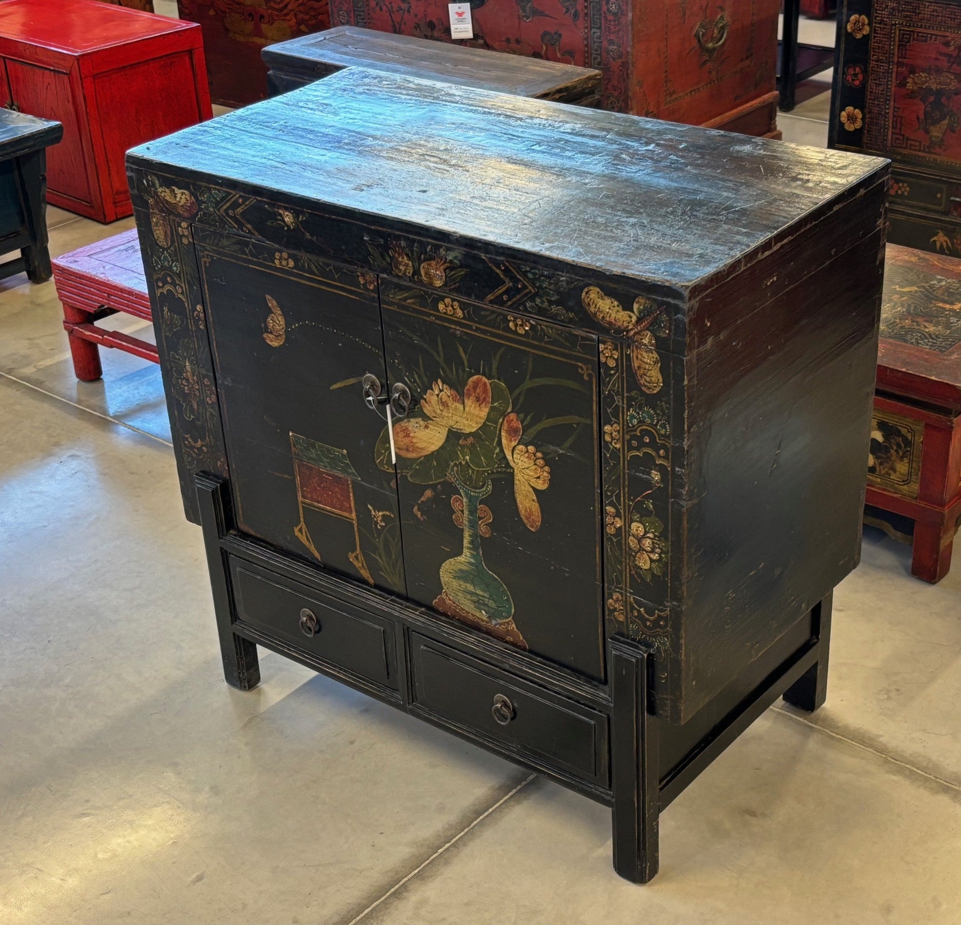 CREDENZINO CINESE OPERA DI PECHINO