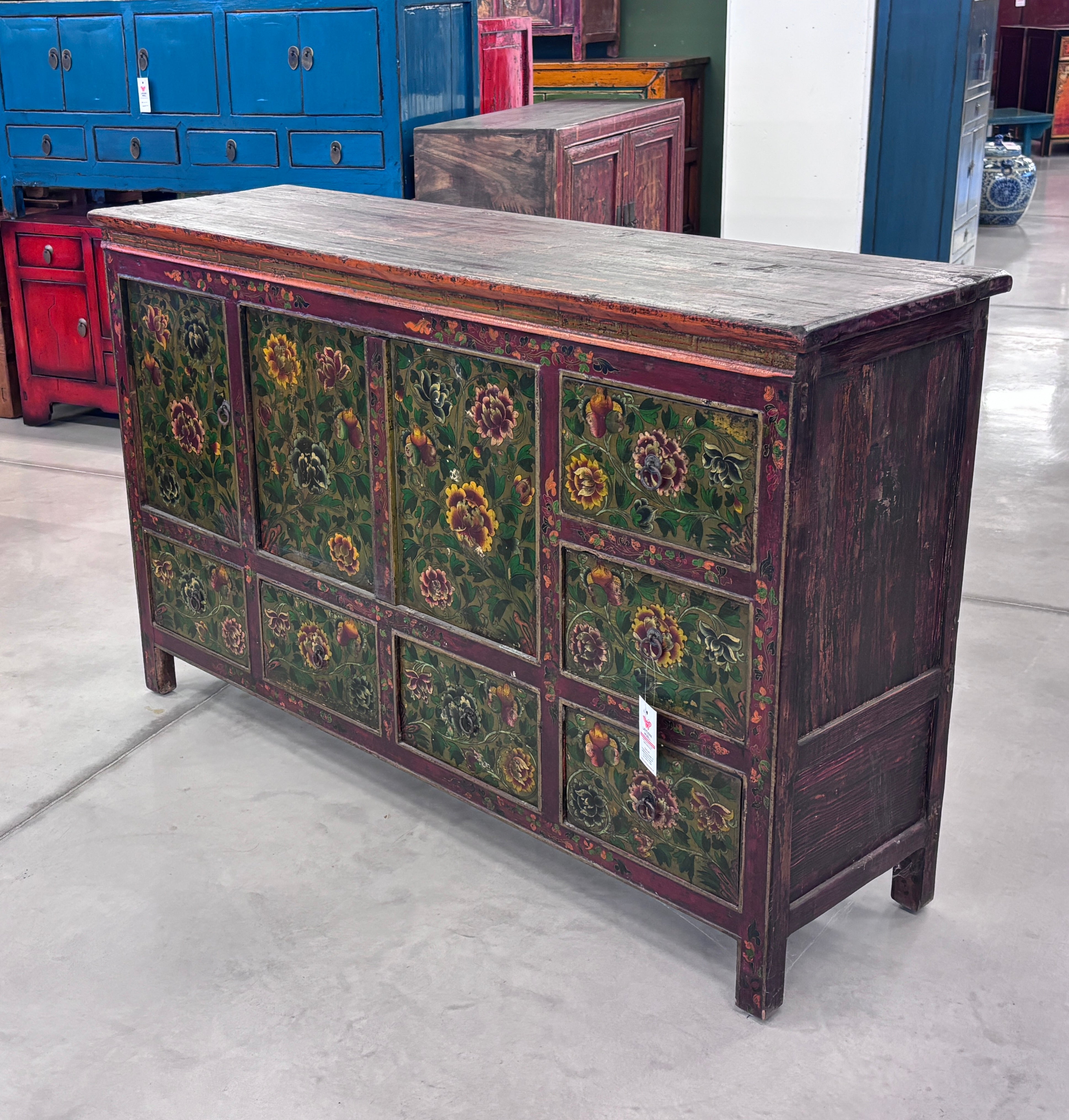 CREDENZA TIBET