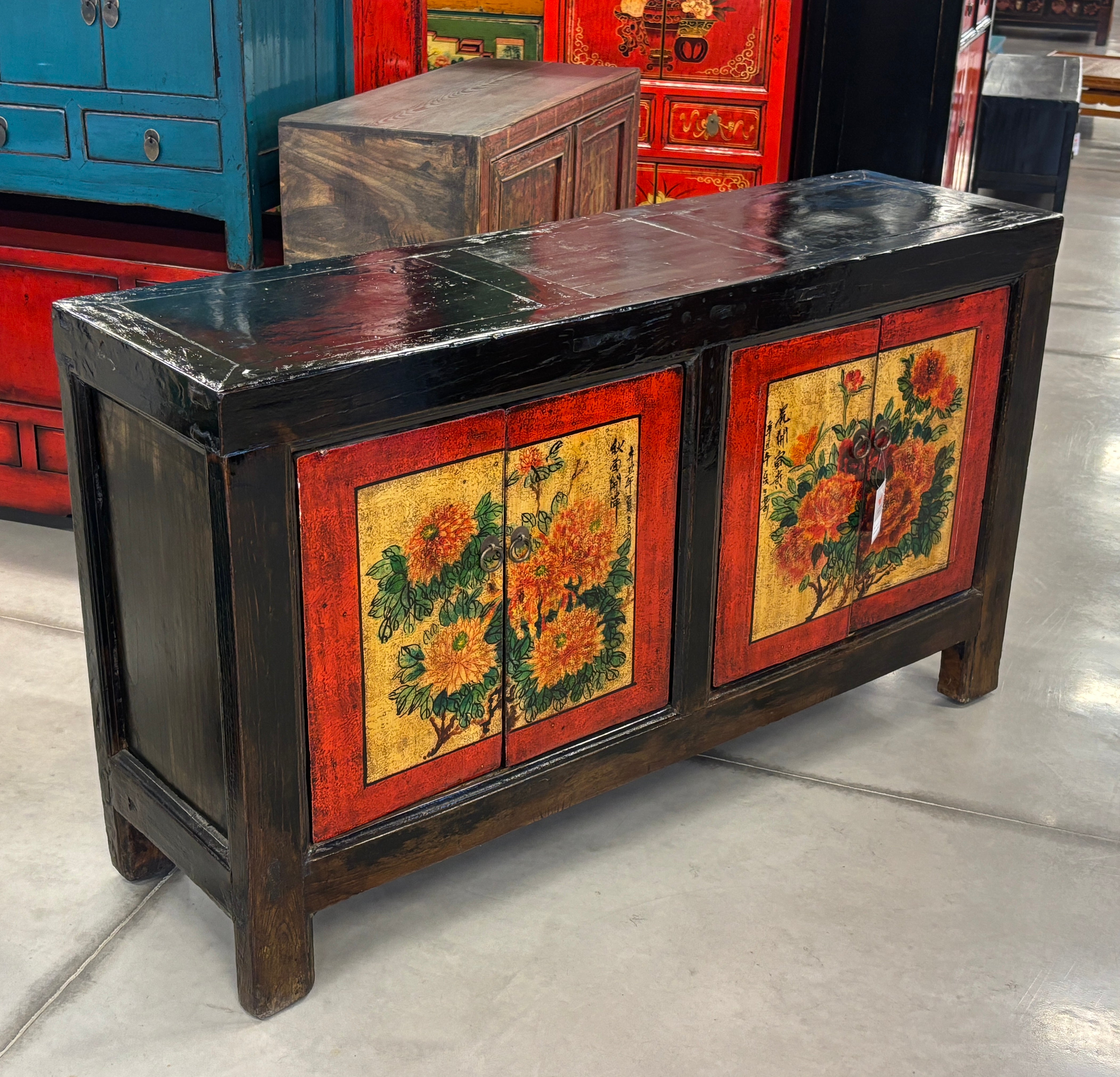 MADIA MONGOLIA IN LACCA DECORATA