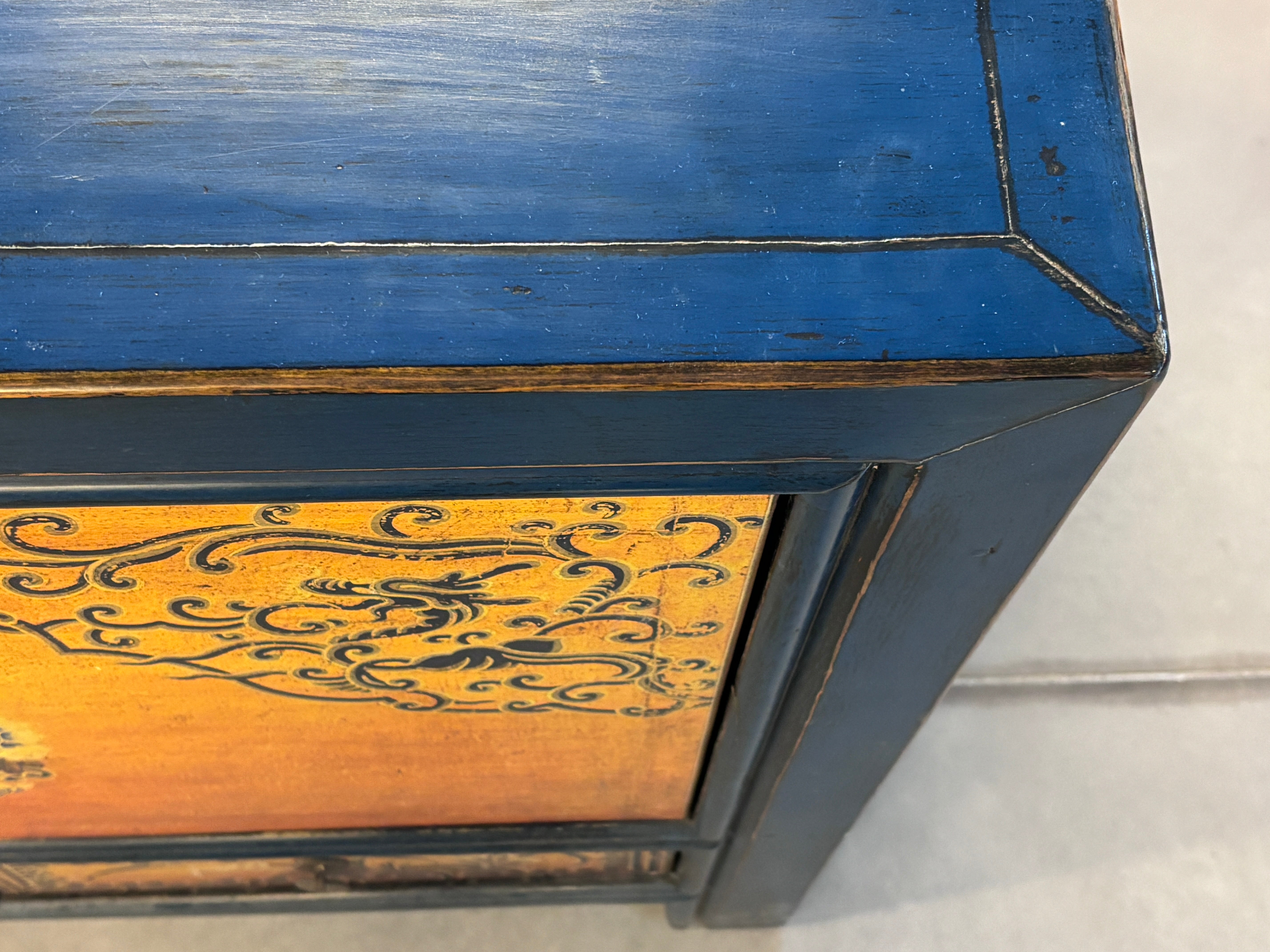 MADIA MONGOLIA DECORO VIVO