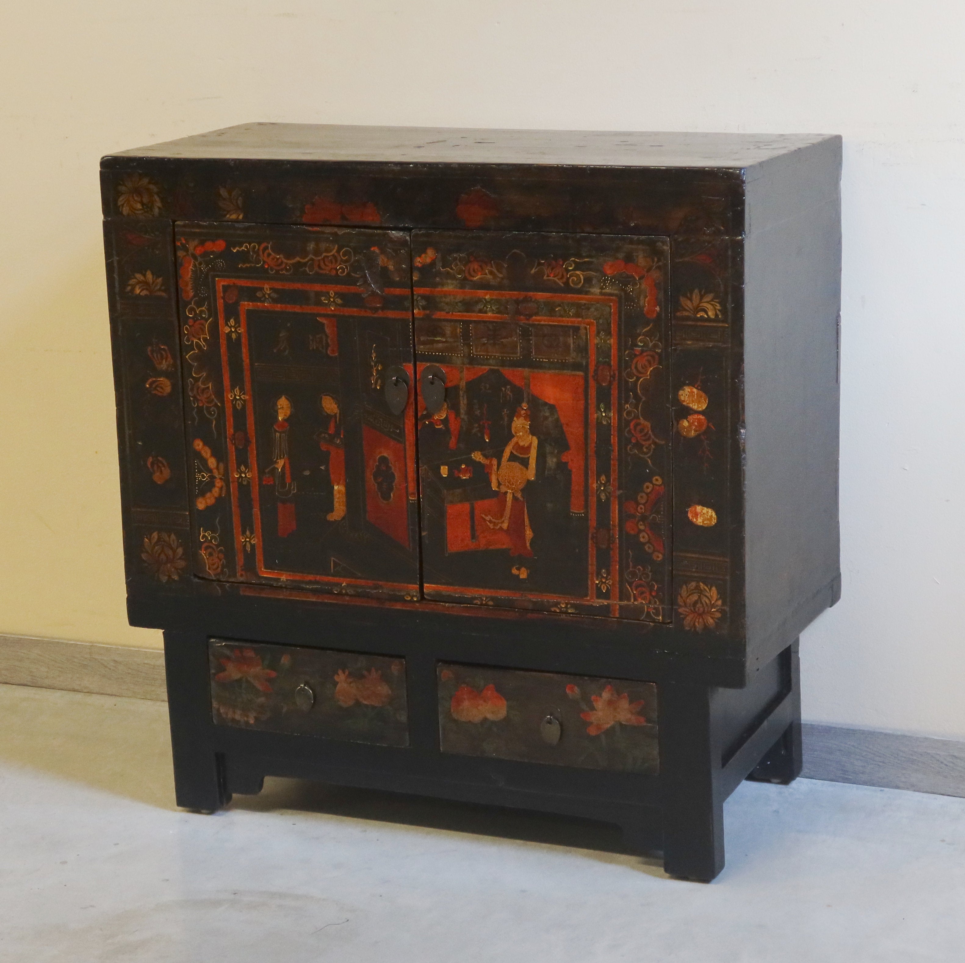 CREDENZINO CINESE DI PECHINO