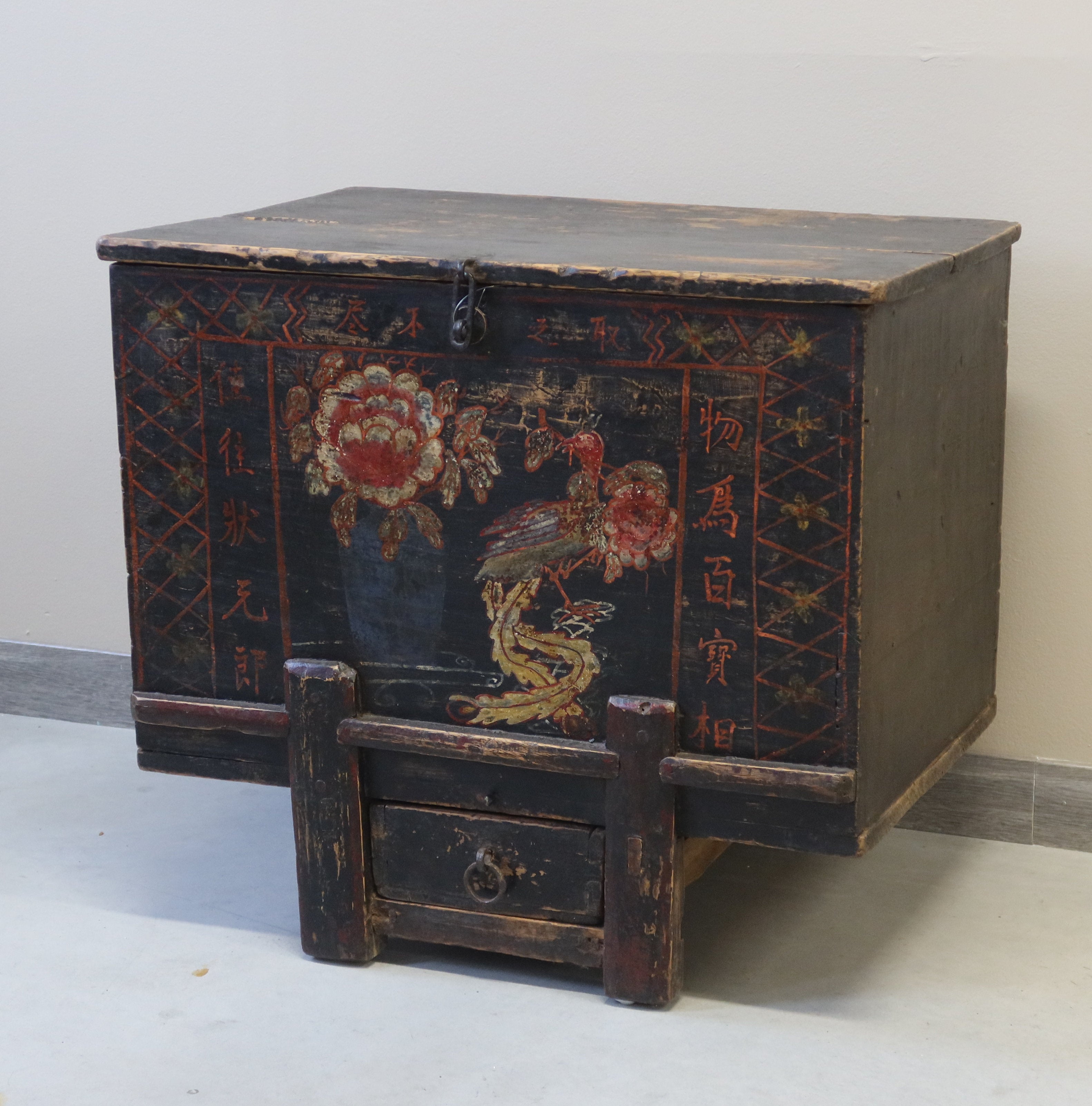 BAULETTO GANZU NERO DEC GAMBE ARRETRATE