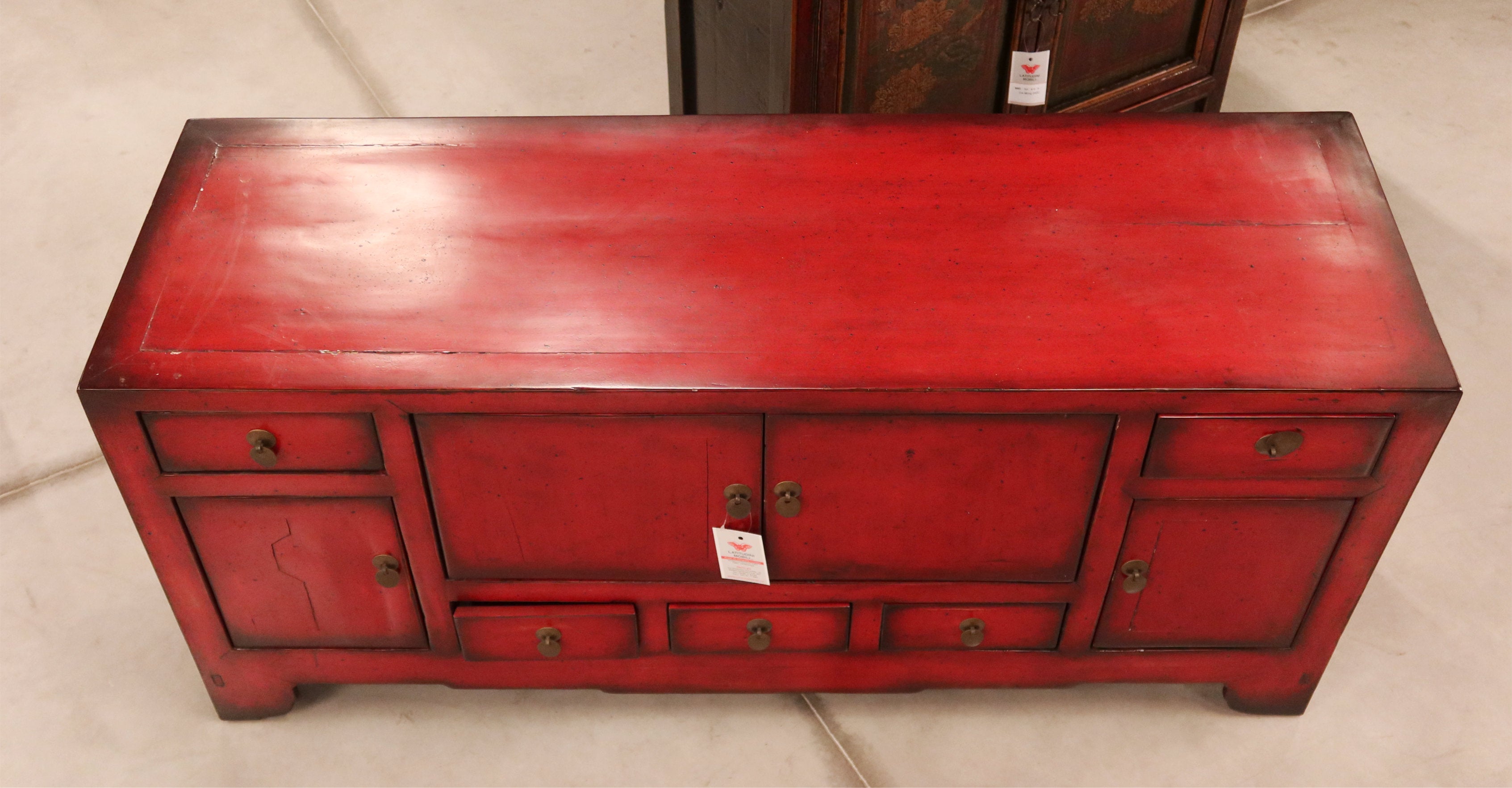 MOBILE PORTA-TV ETNICO IN LACCA ROSSA