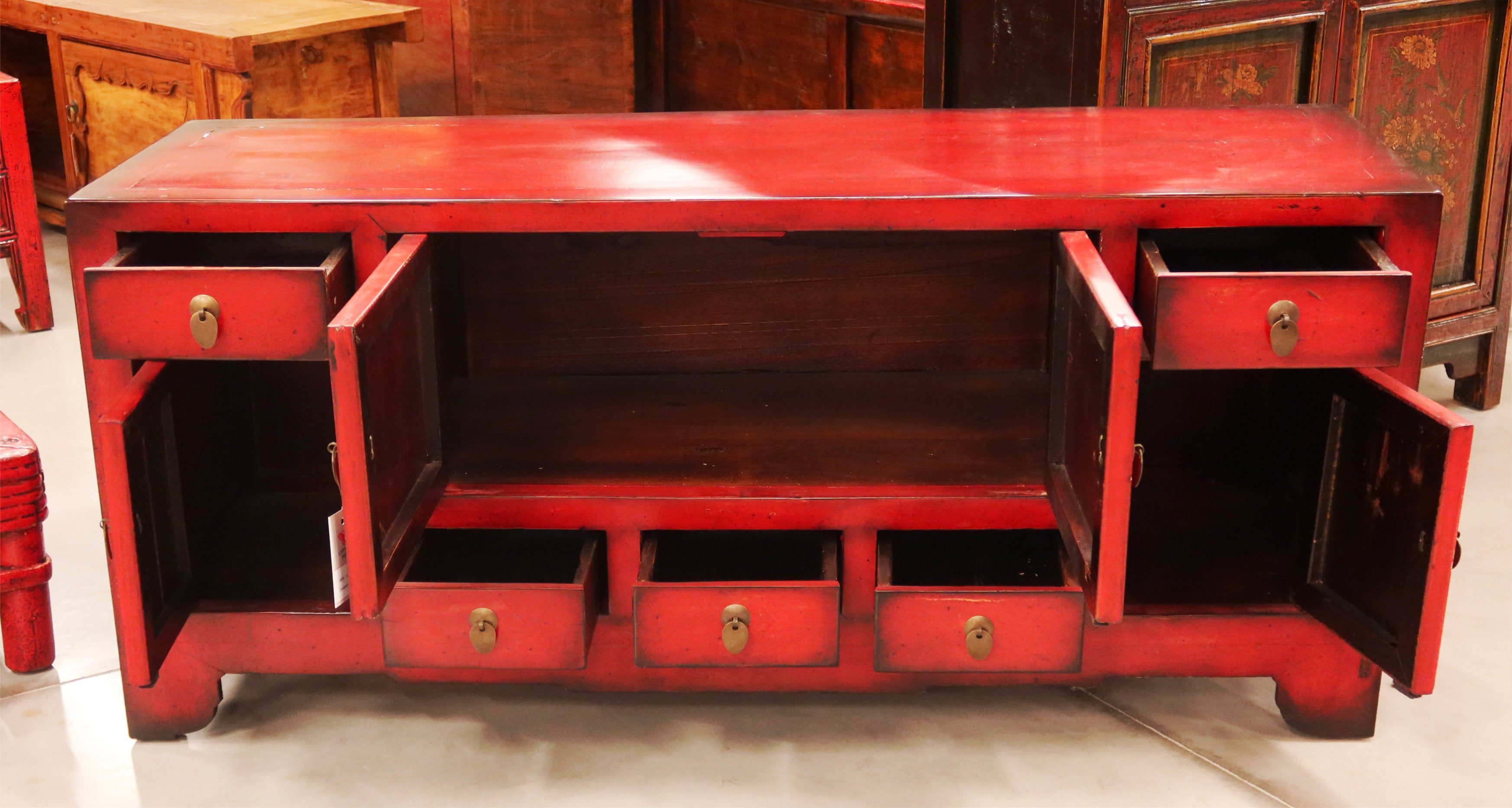 MOBILE PORTA-TV ETNICO IN LACCA ROSSA