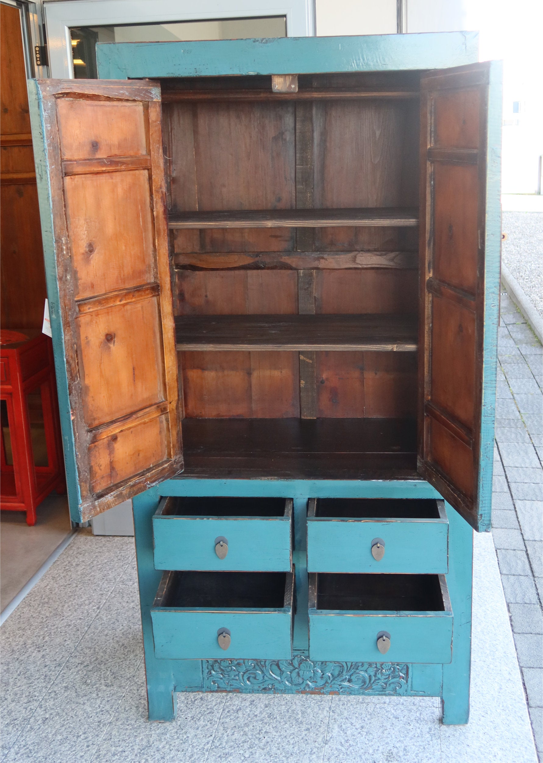 ARMADIO CINESE DELLO SHANDONG LACCATO