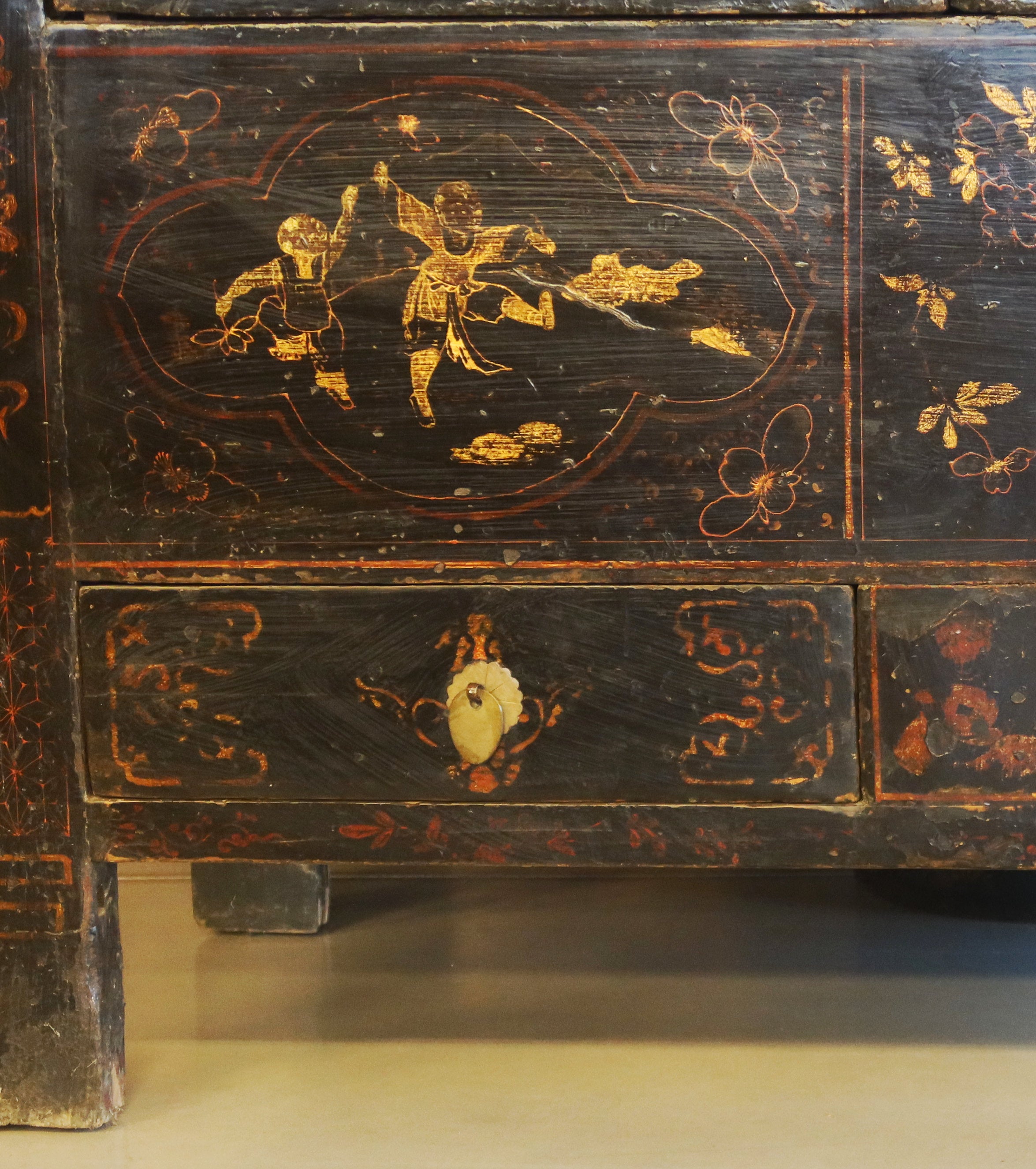 ARMADIO CINESE SHANXI CON DECORI