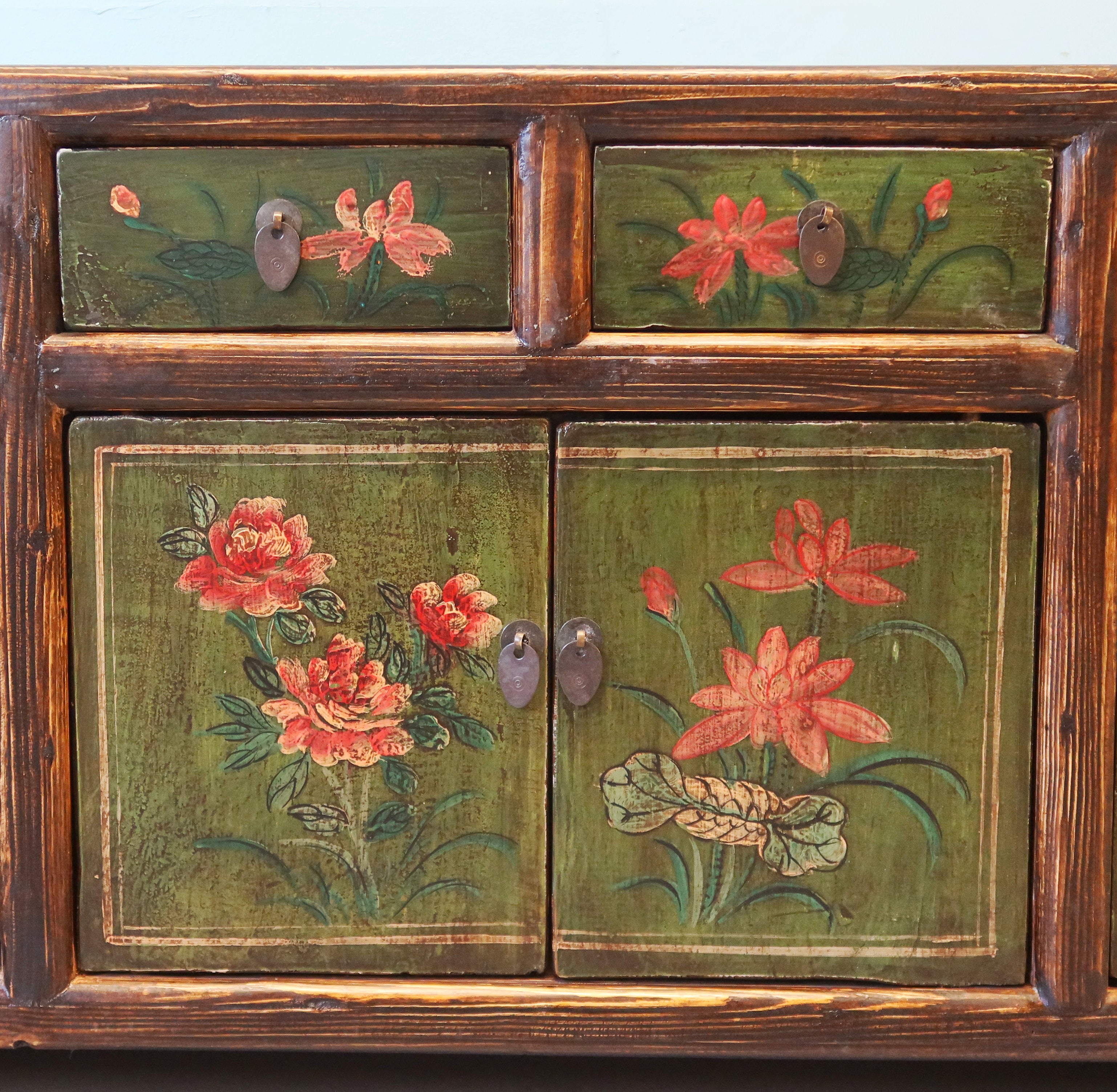 CASSAPANCA IN LACCA DECORATA