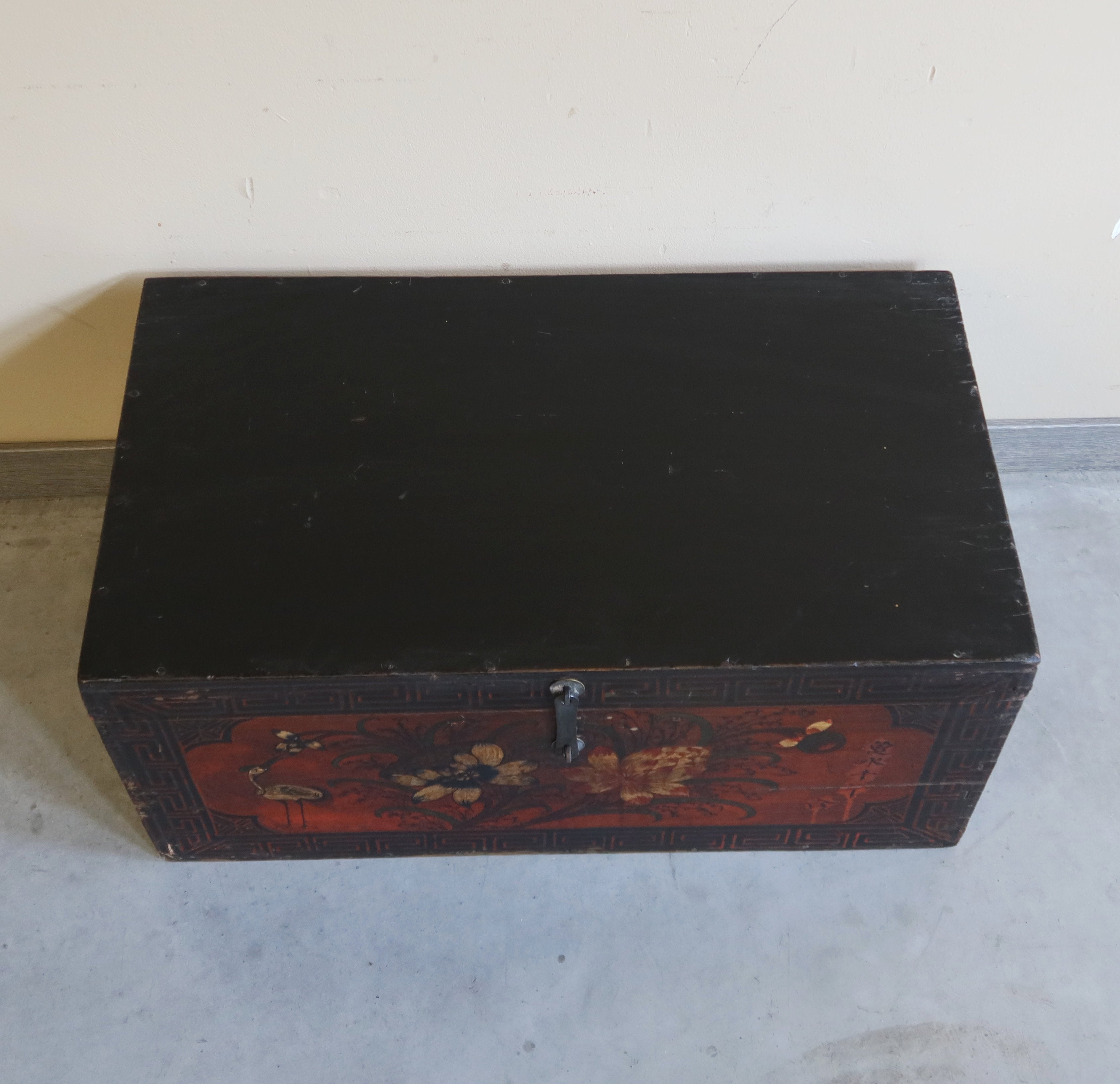 BAULE MONGOLIA DECORO FLOREALE