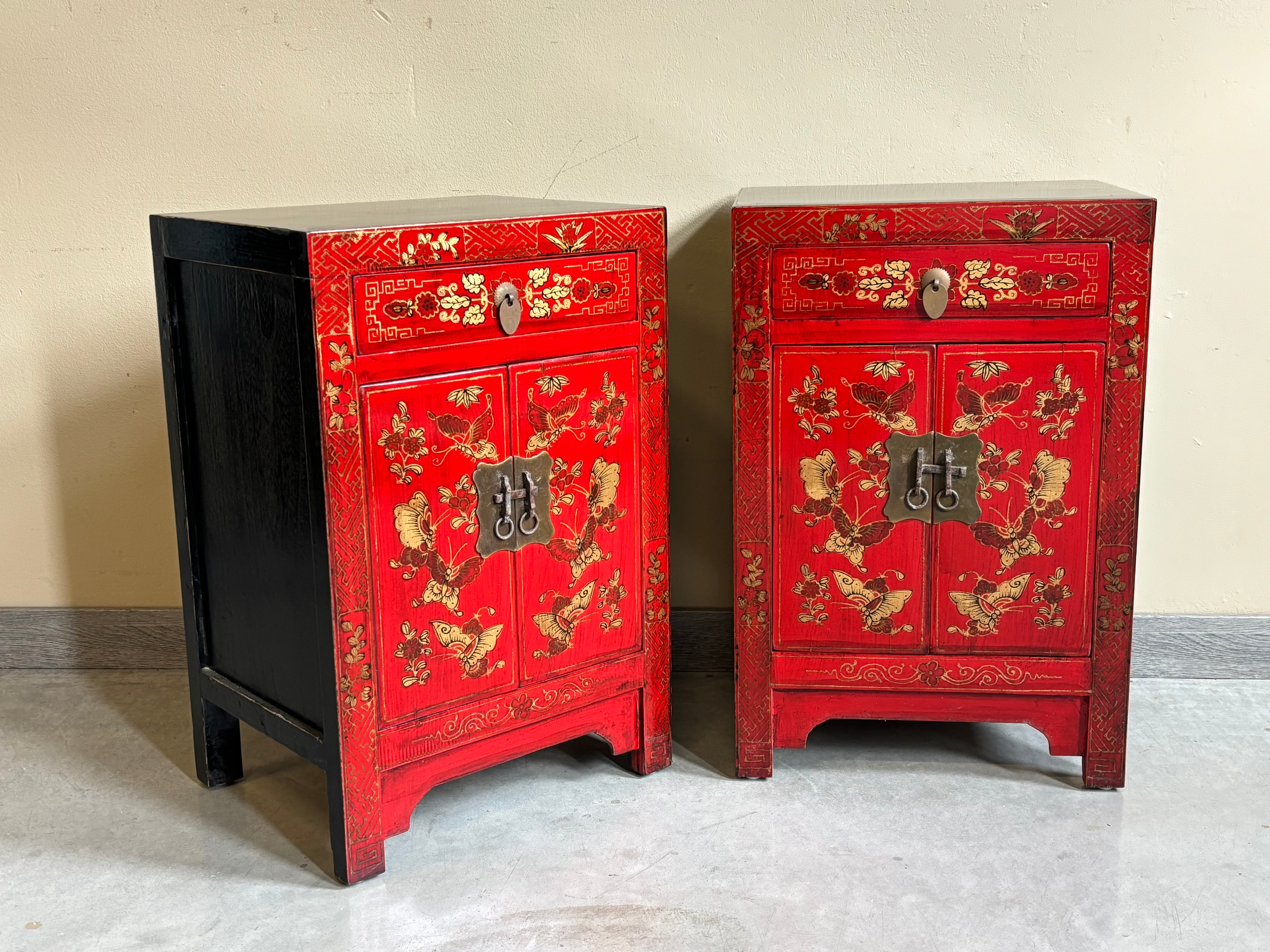 COMODINO SHANXI ROSSO DECORATO