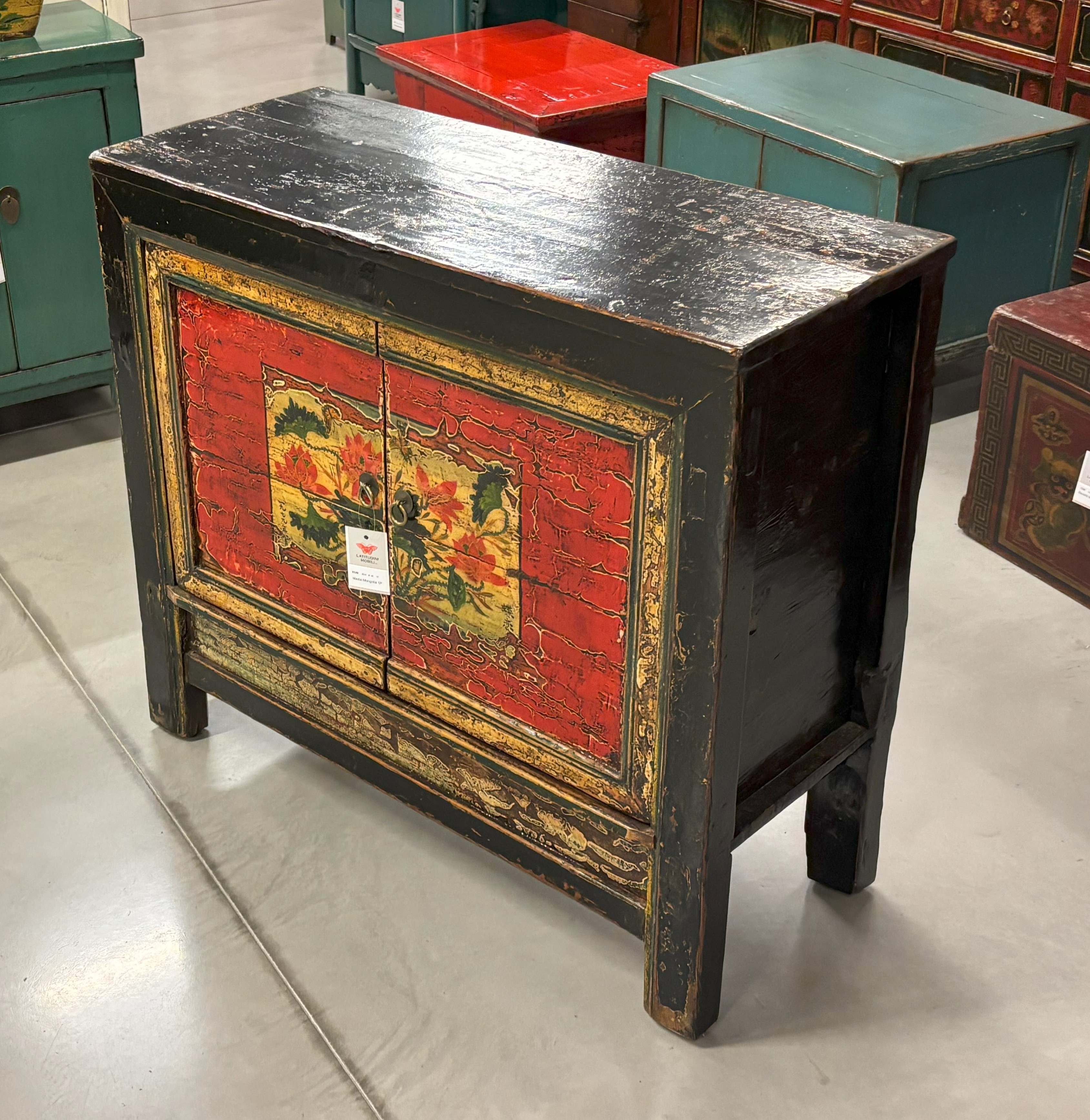 MADIETTA MONGOLIA IN LACCA DECORATA