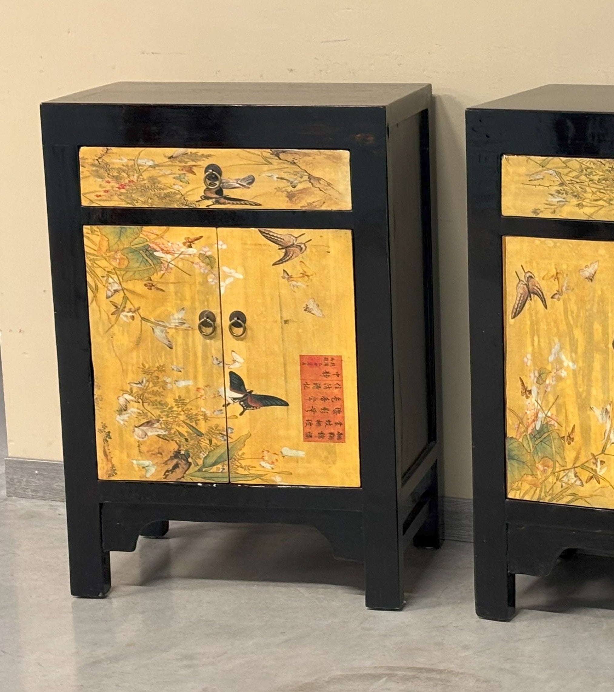 CREDENZINO DELLA MONGOLIA