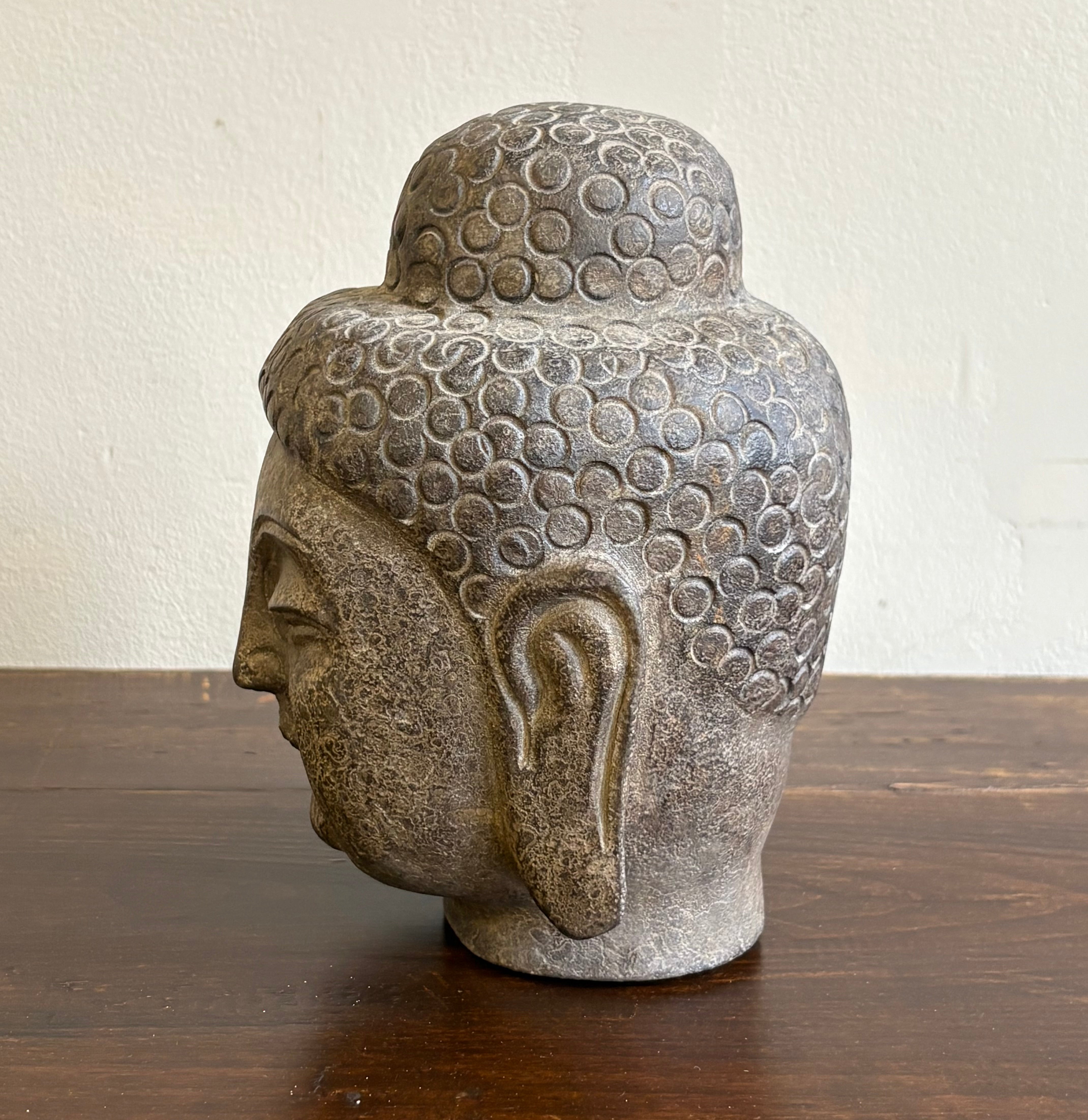 PICCOLA TESTA DI BUDDHA CINESE IN PIETRA