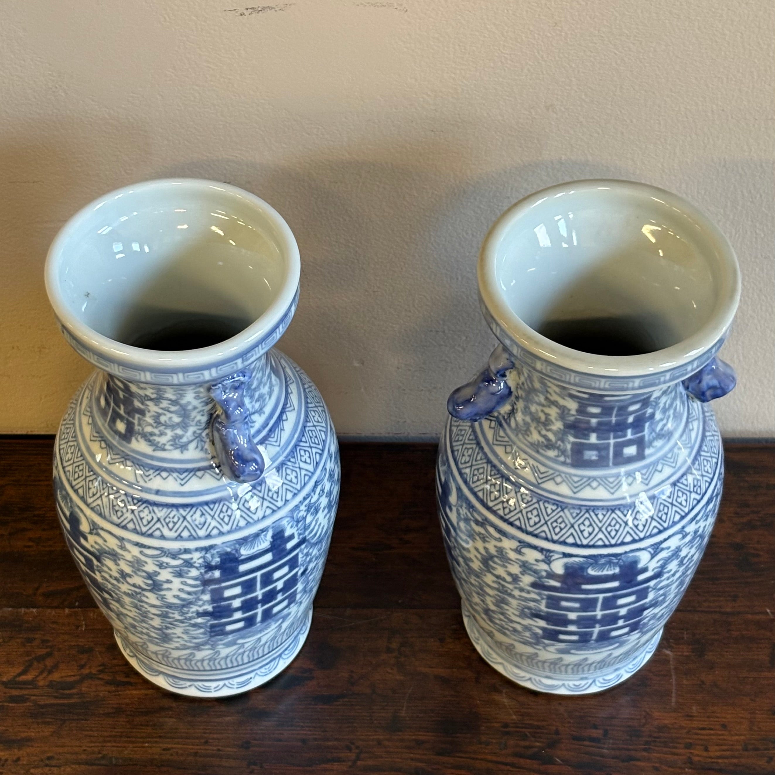 VASO CINESE IN CERAMICA AD ANFORA