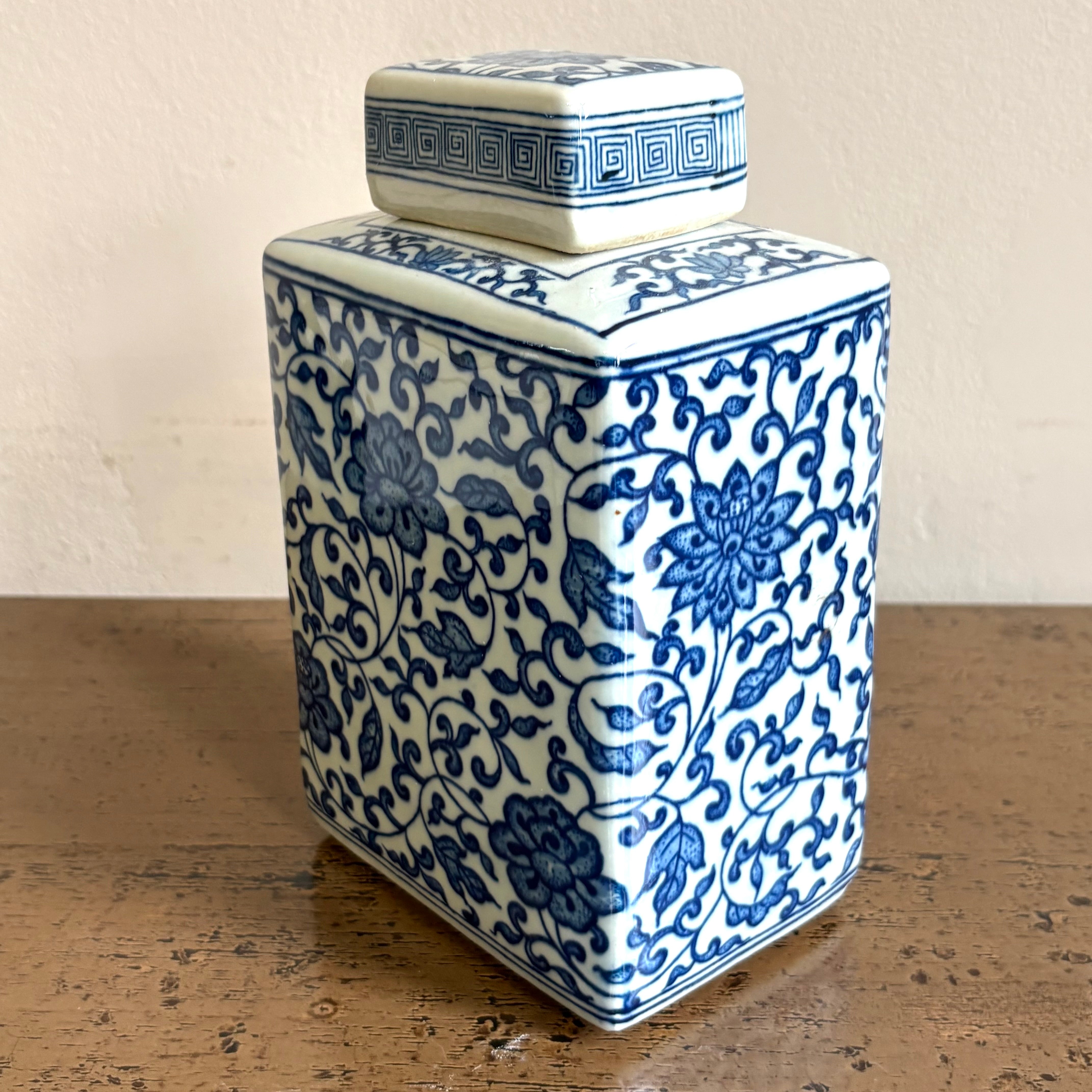 VASO CINESE BASE RETTANGOLARE CON COPERCHIO