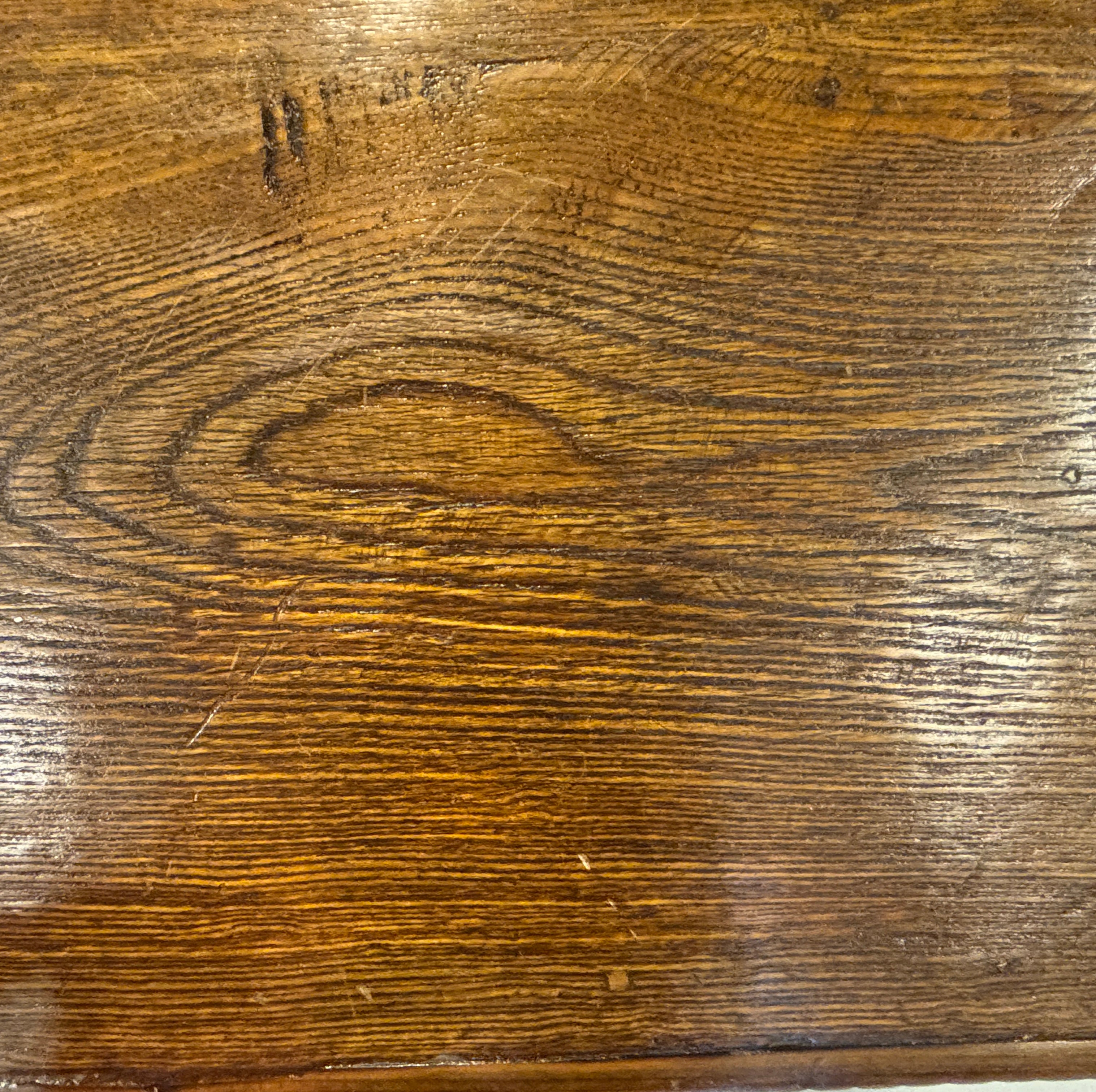 TAVOLINO OLMO CINESE CON CASSETTO