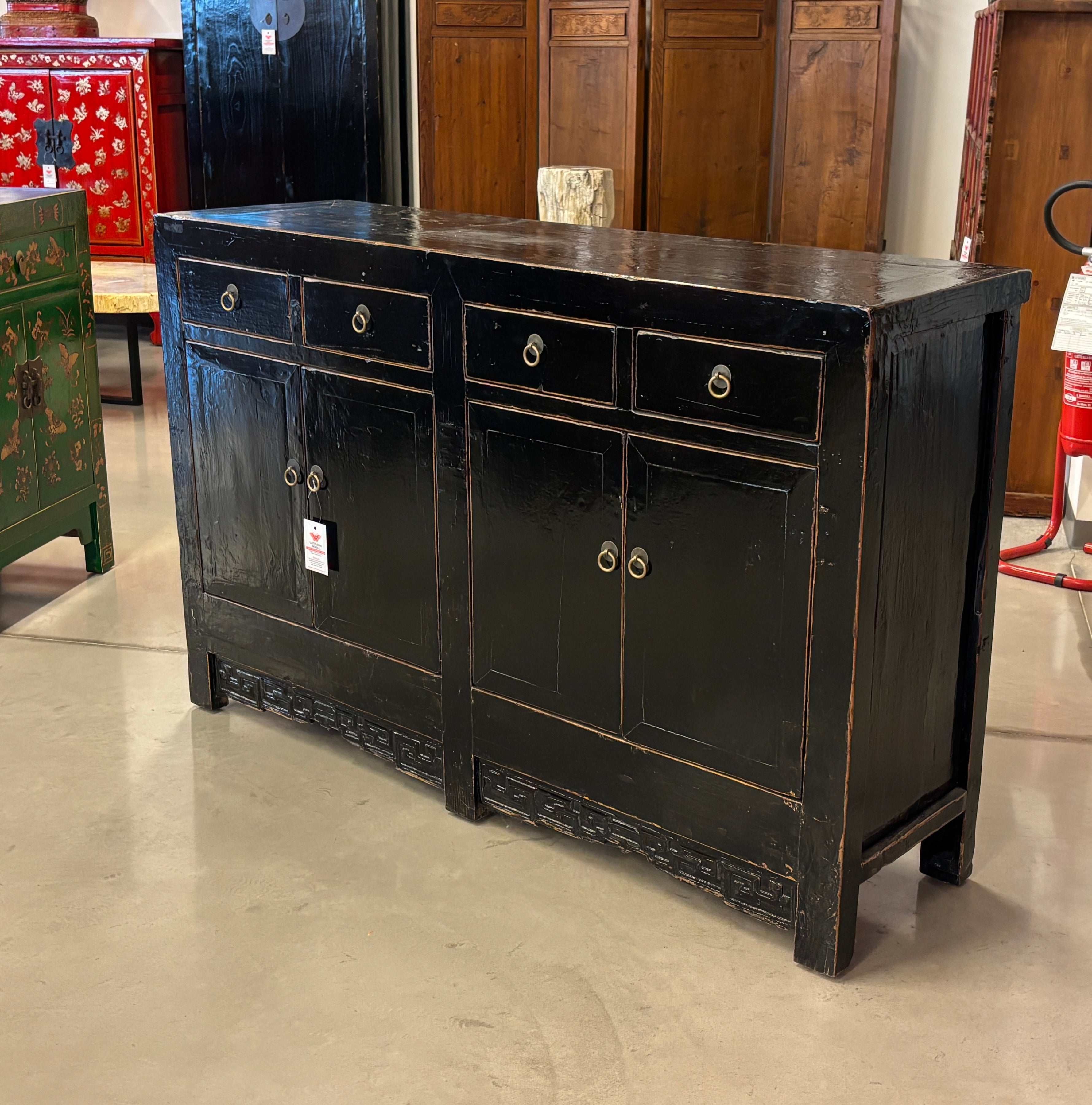 BUFFET CINESE IN LACCA NERA