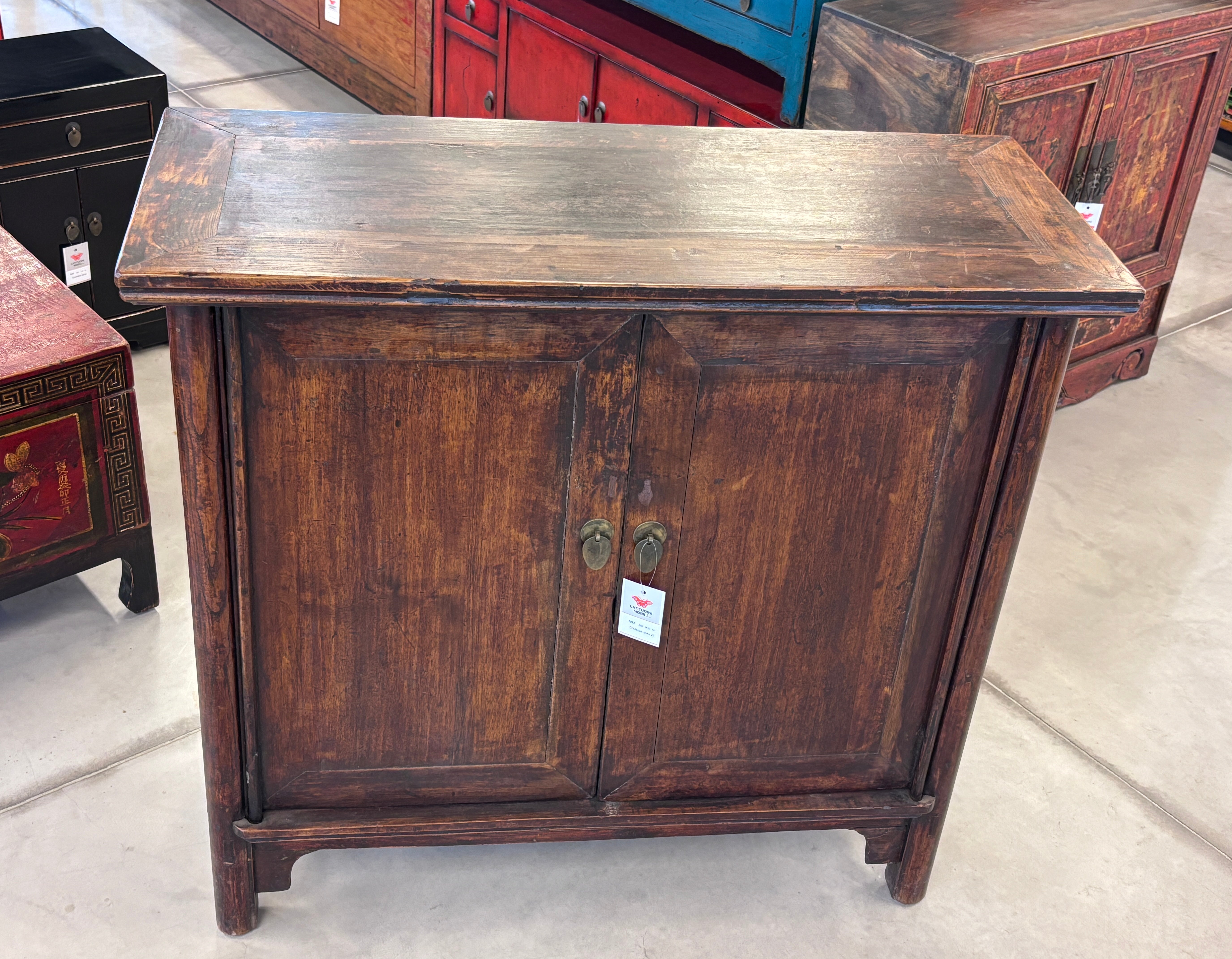 CREDENZA OLMO CINESE 2 ANTE