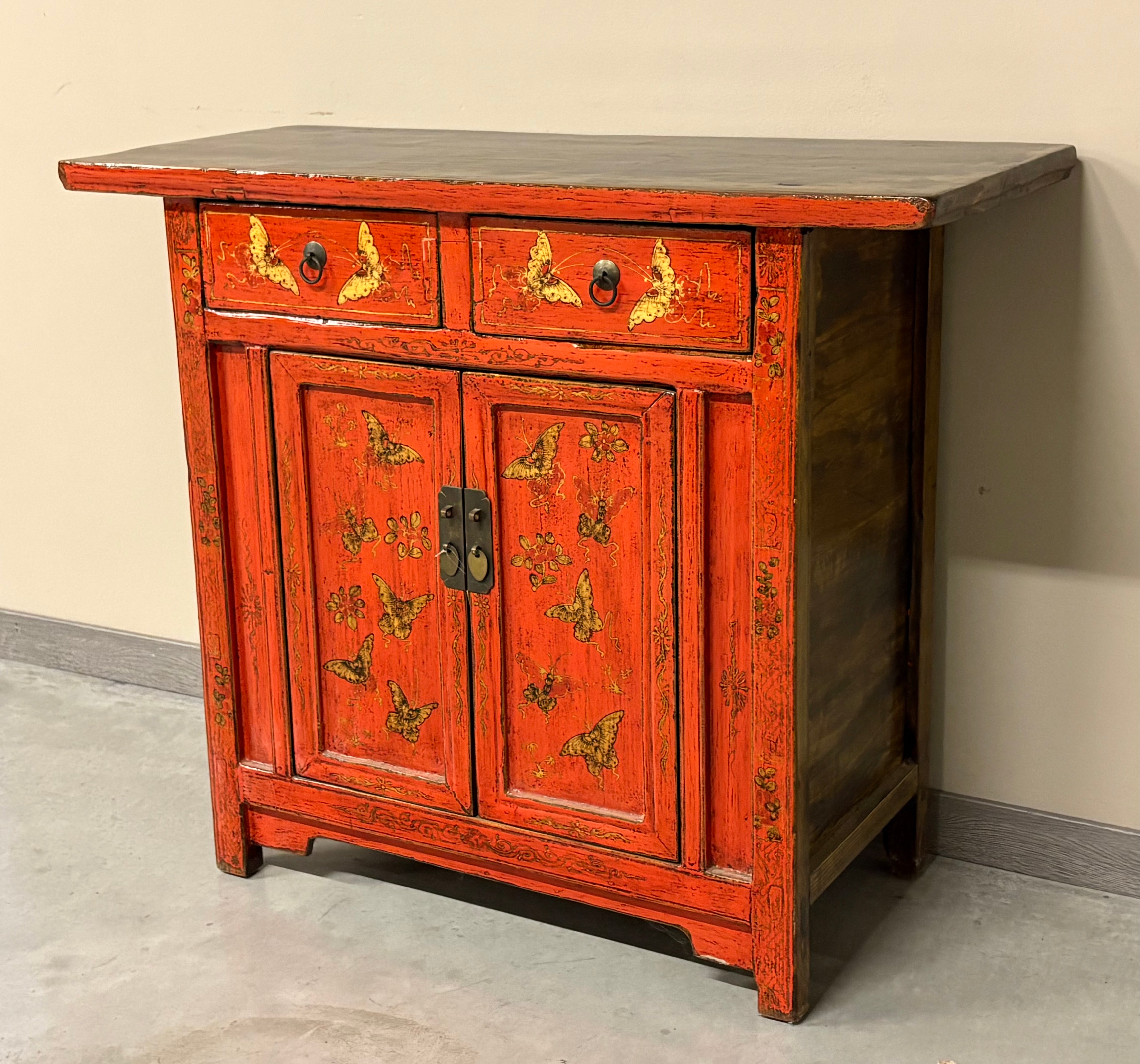 CREDENZINO CINESE DELLO SHANXI DECORATO TOP AGGETTANTE