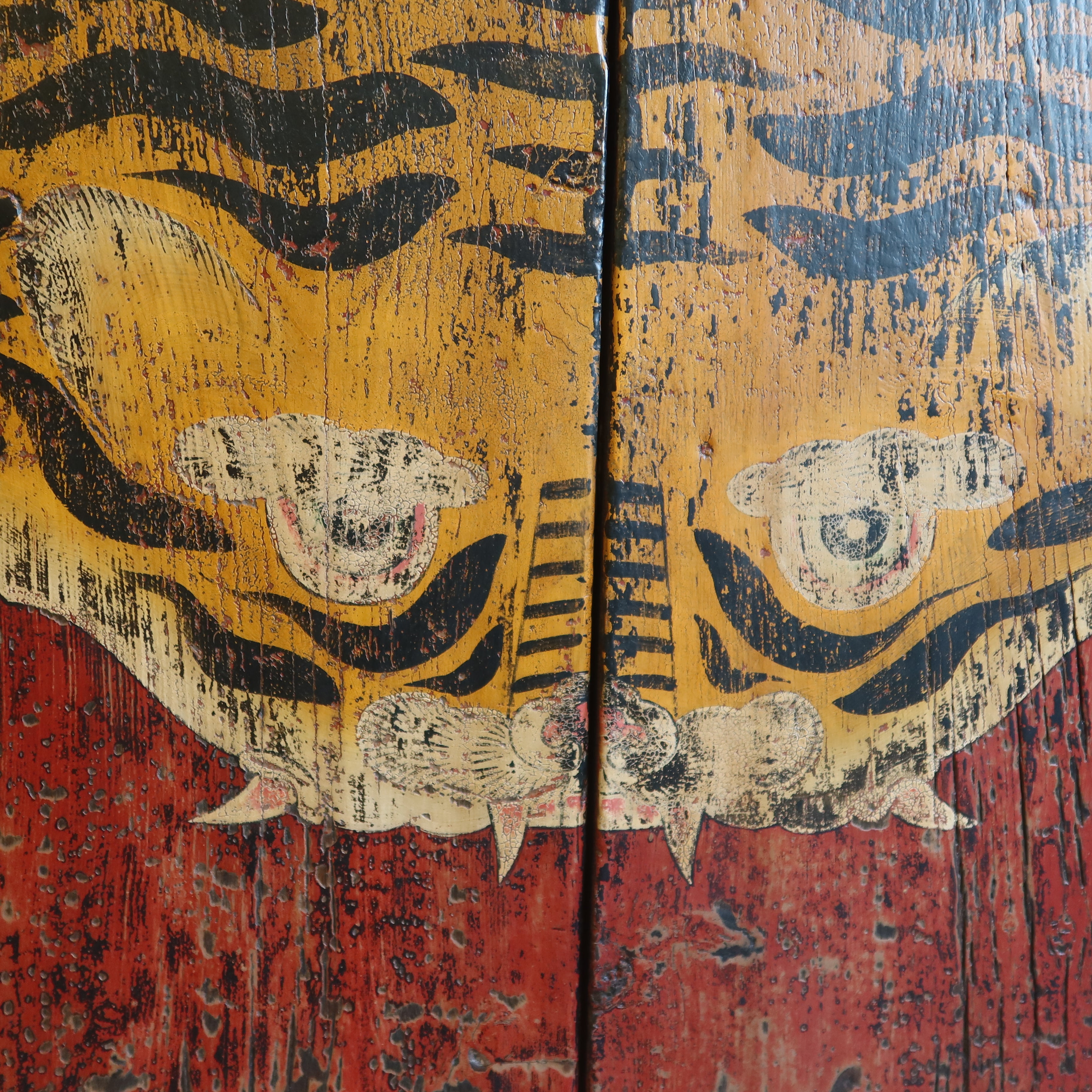 PORTALE TIBET "TIGRE"