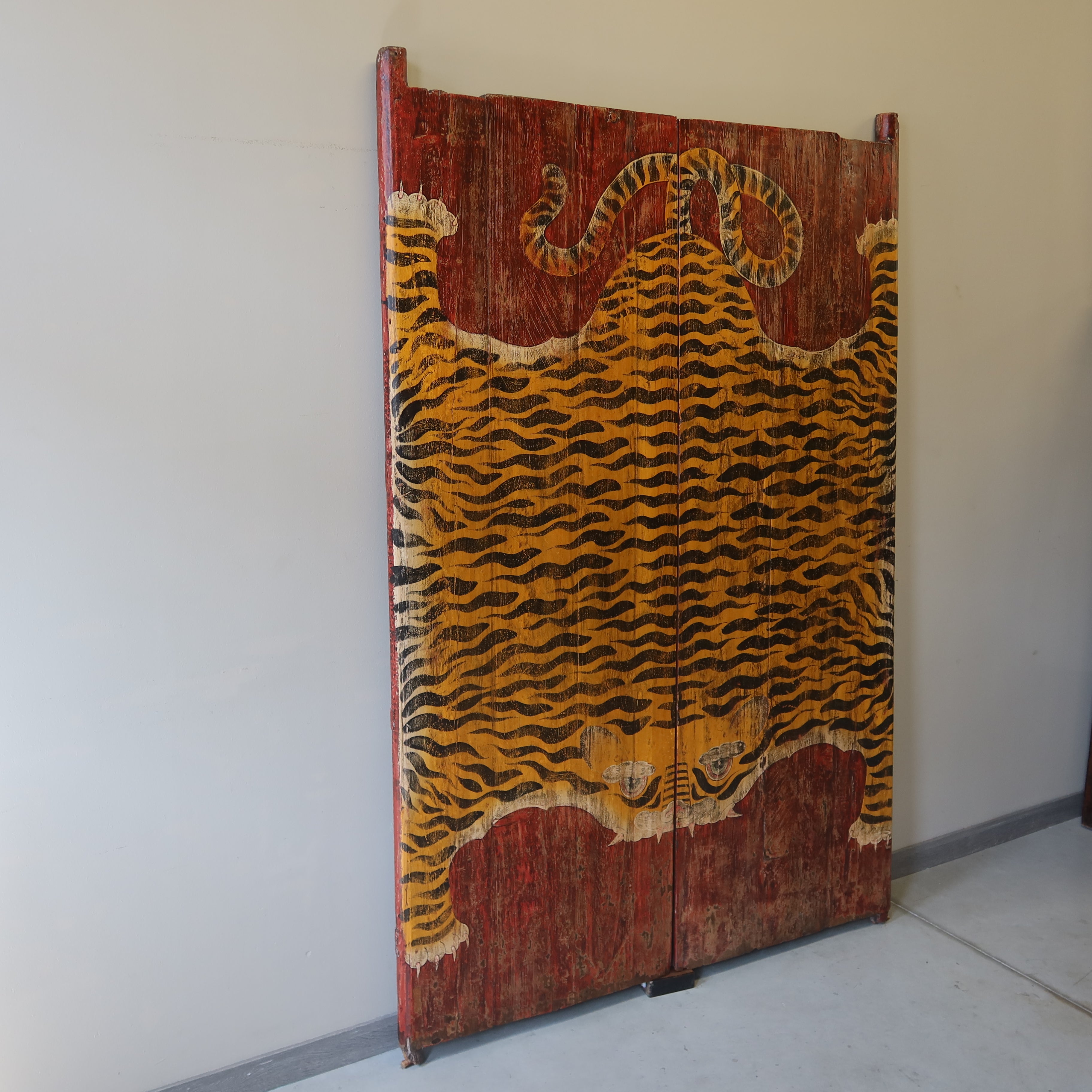 PORTALE TIBET "TIGRE"