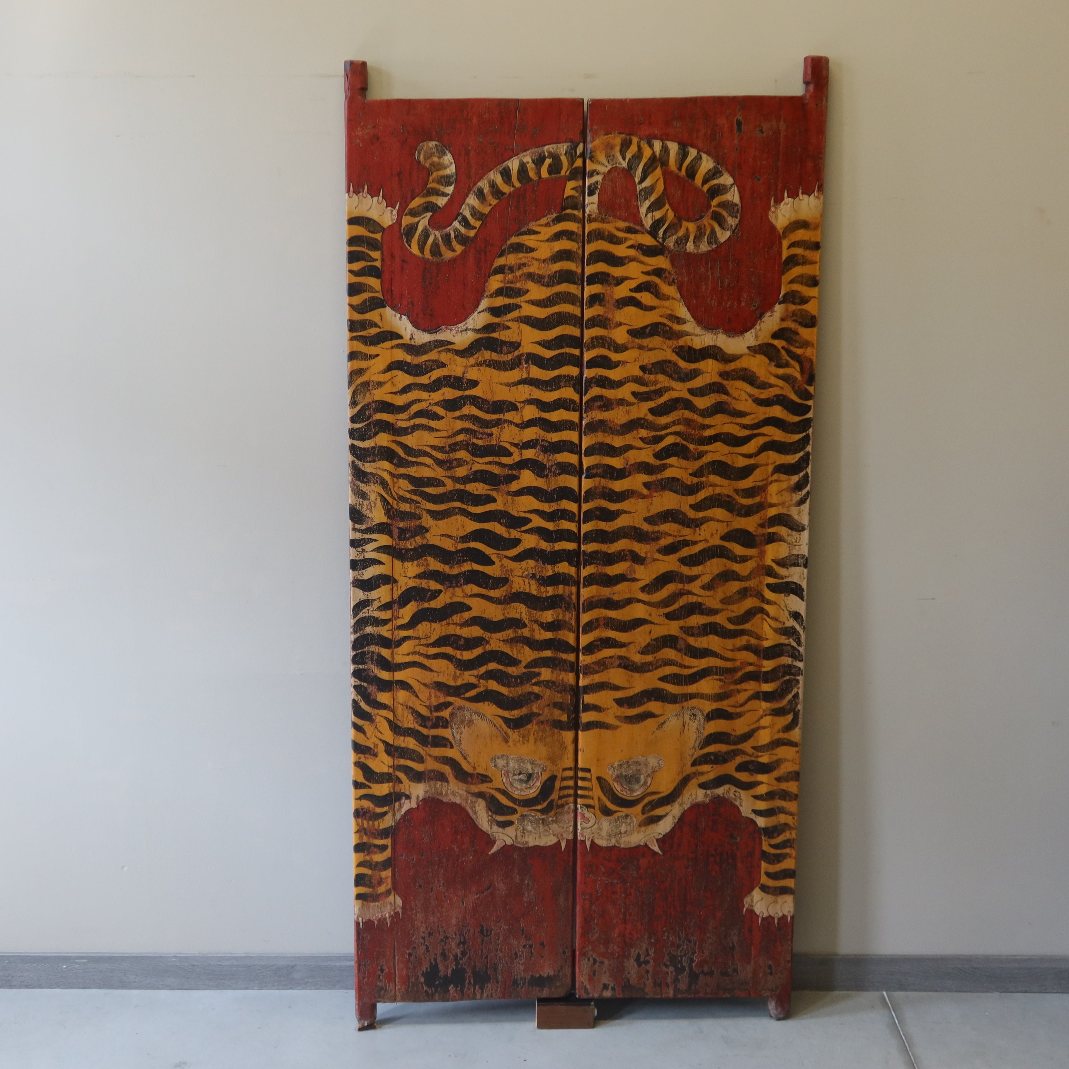 PORTALE TIBET "TIGRE"