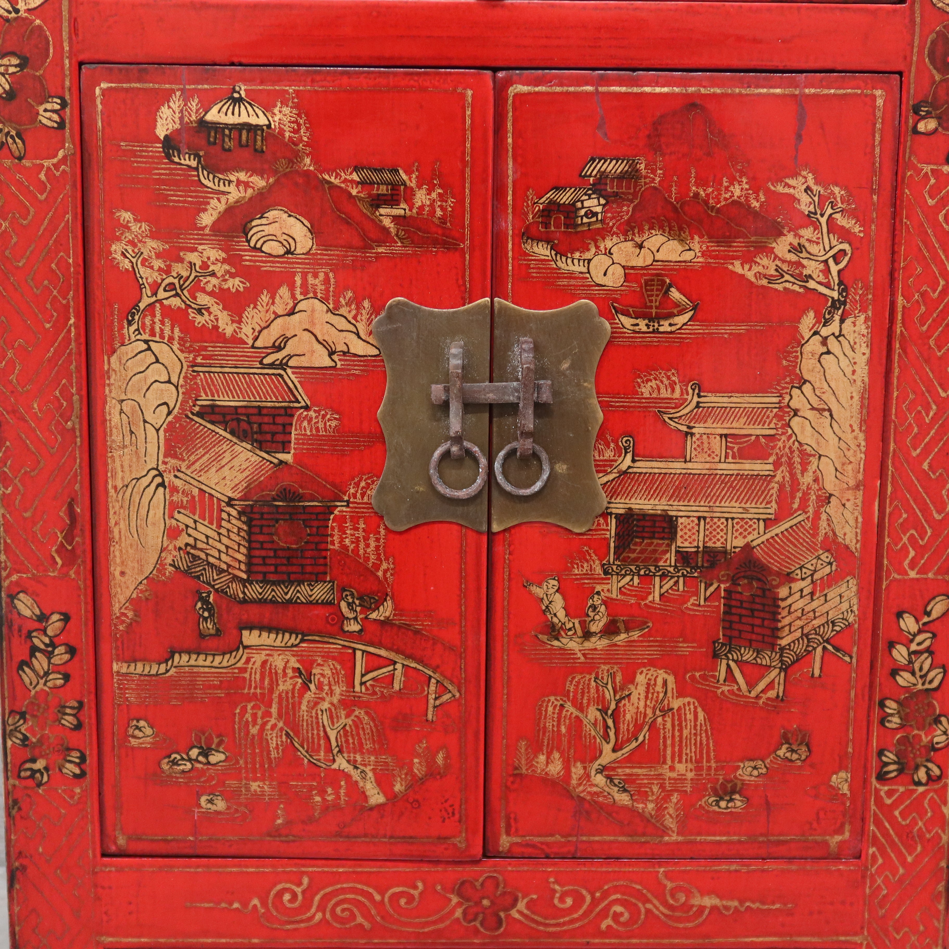 COMODINO SHANXI ROSSO DECORATO