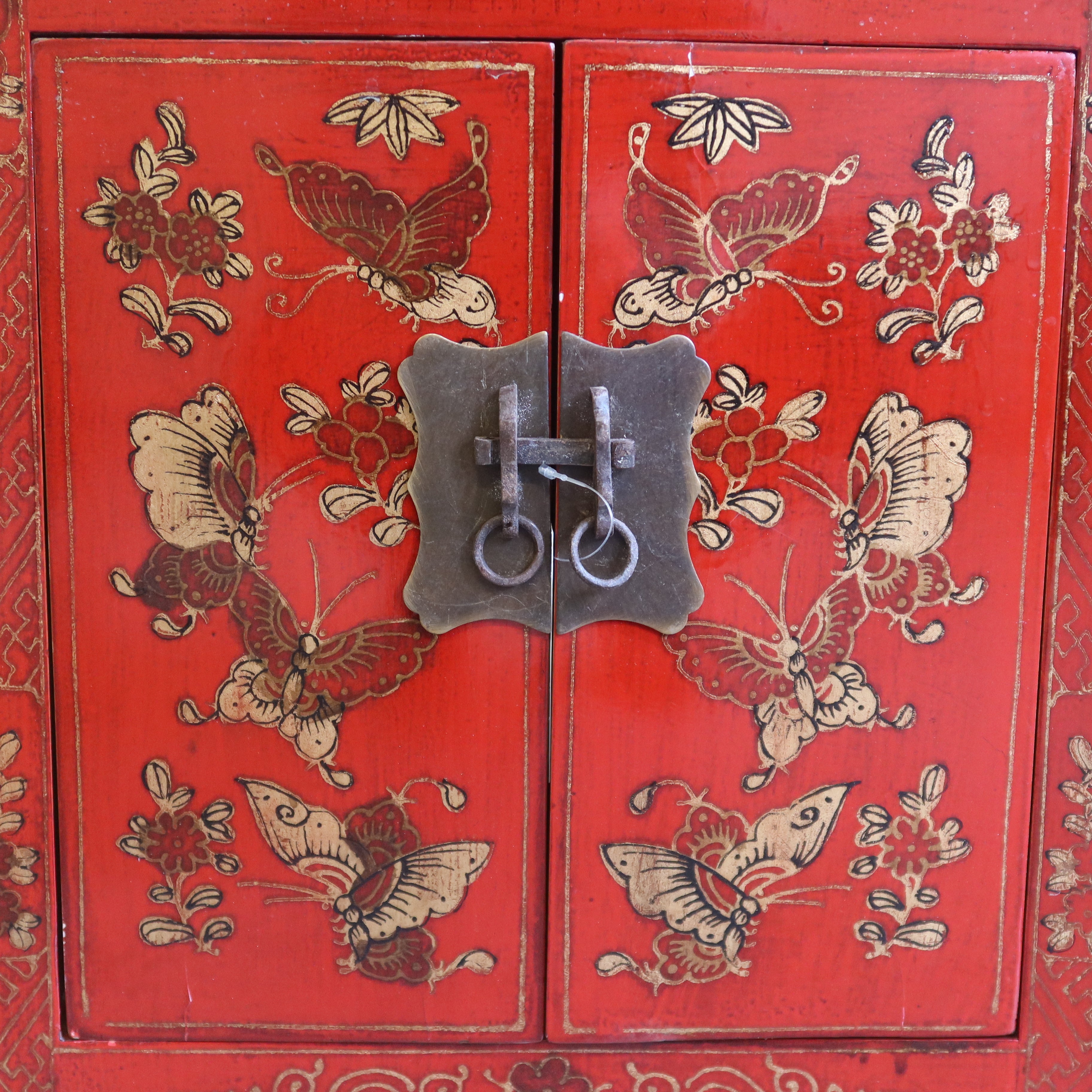 COMODINO CINESE LACCA DECORATA