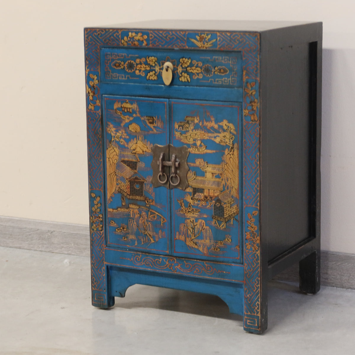 COMODINO SHANXI LACCA DECORATA
