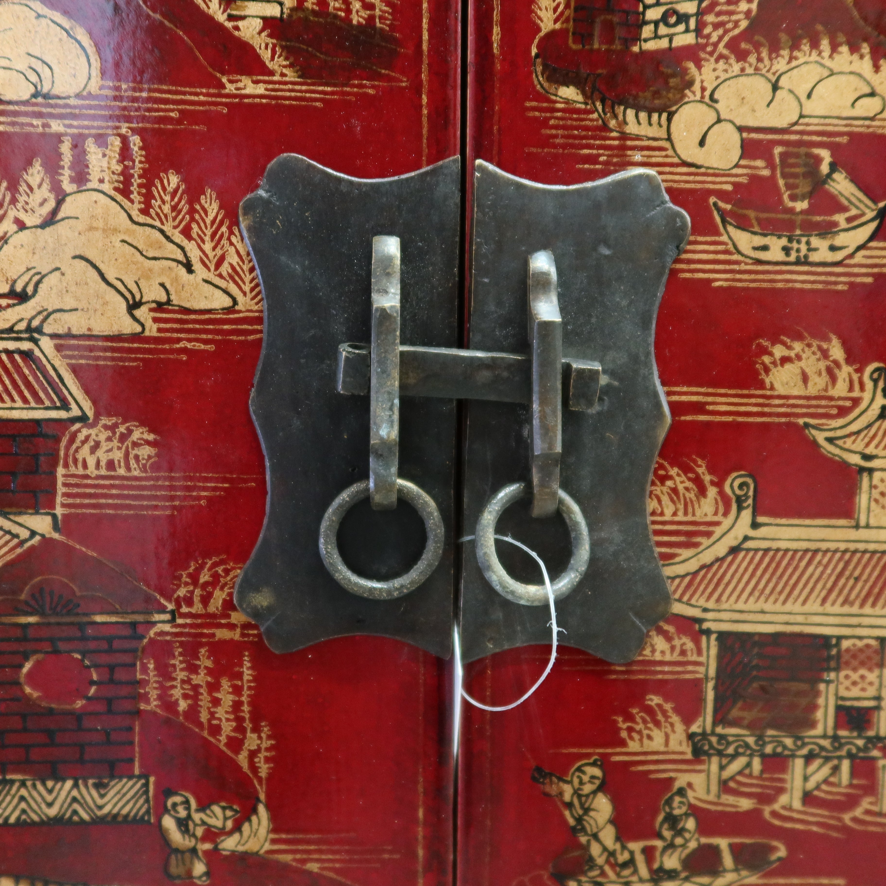 COMODINO SHANXI ROSSO DECORATO