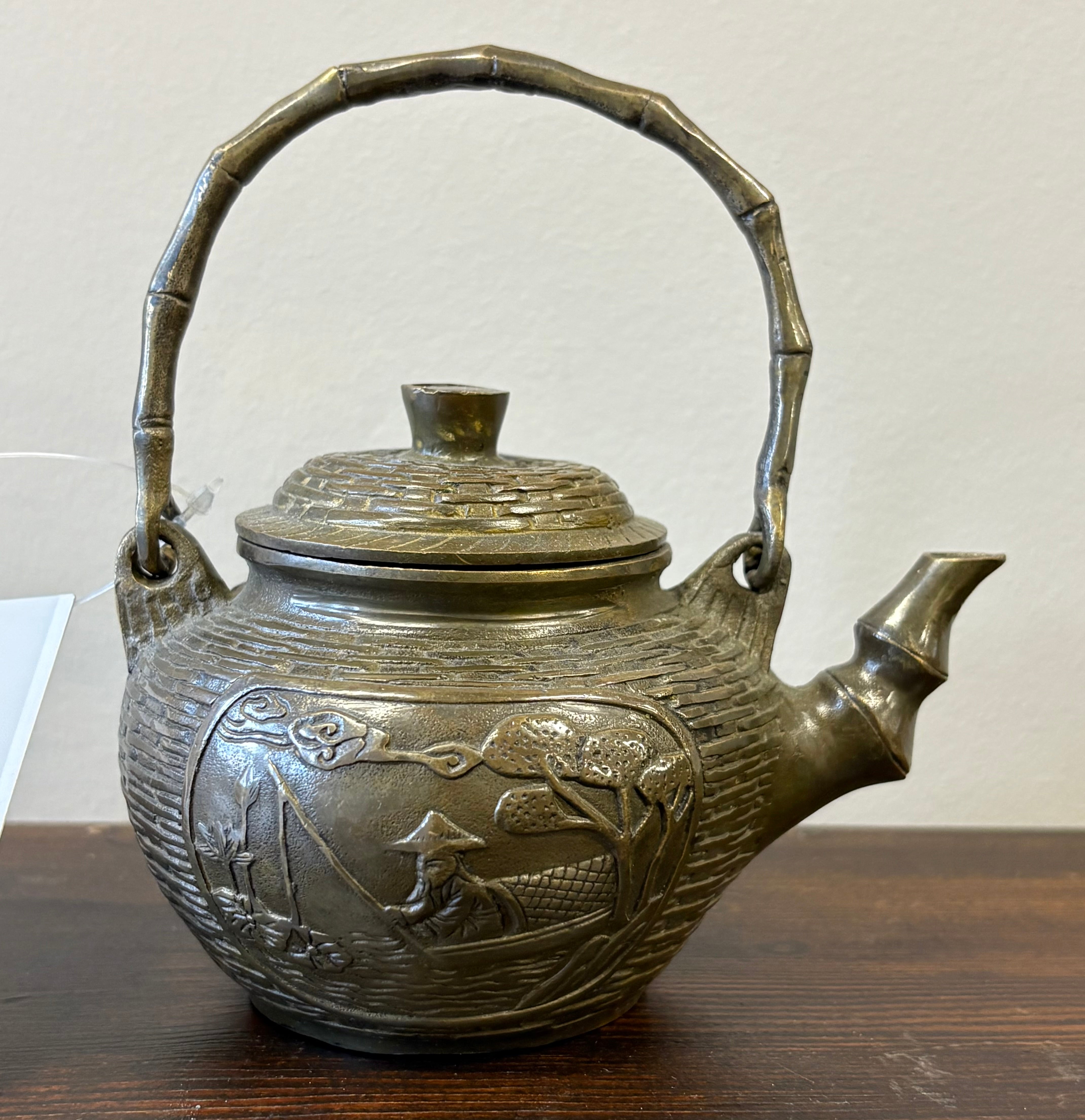 TEIERA CINESE IN OTTONE