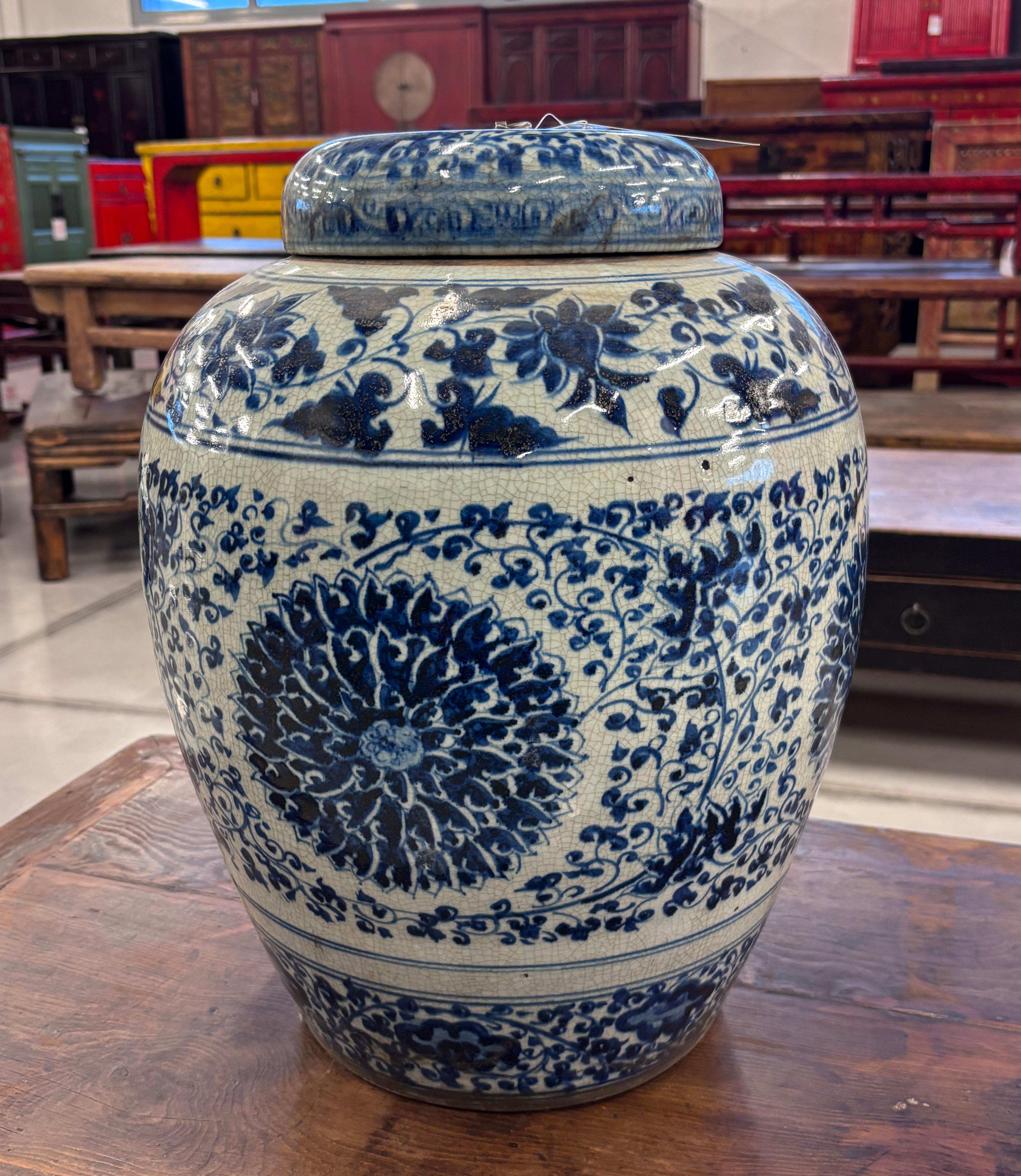 VASO CINESE STONDATO CON COPERCHIO