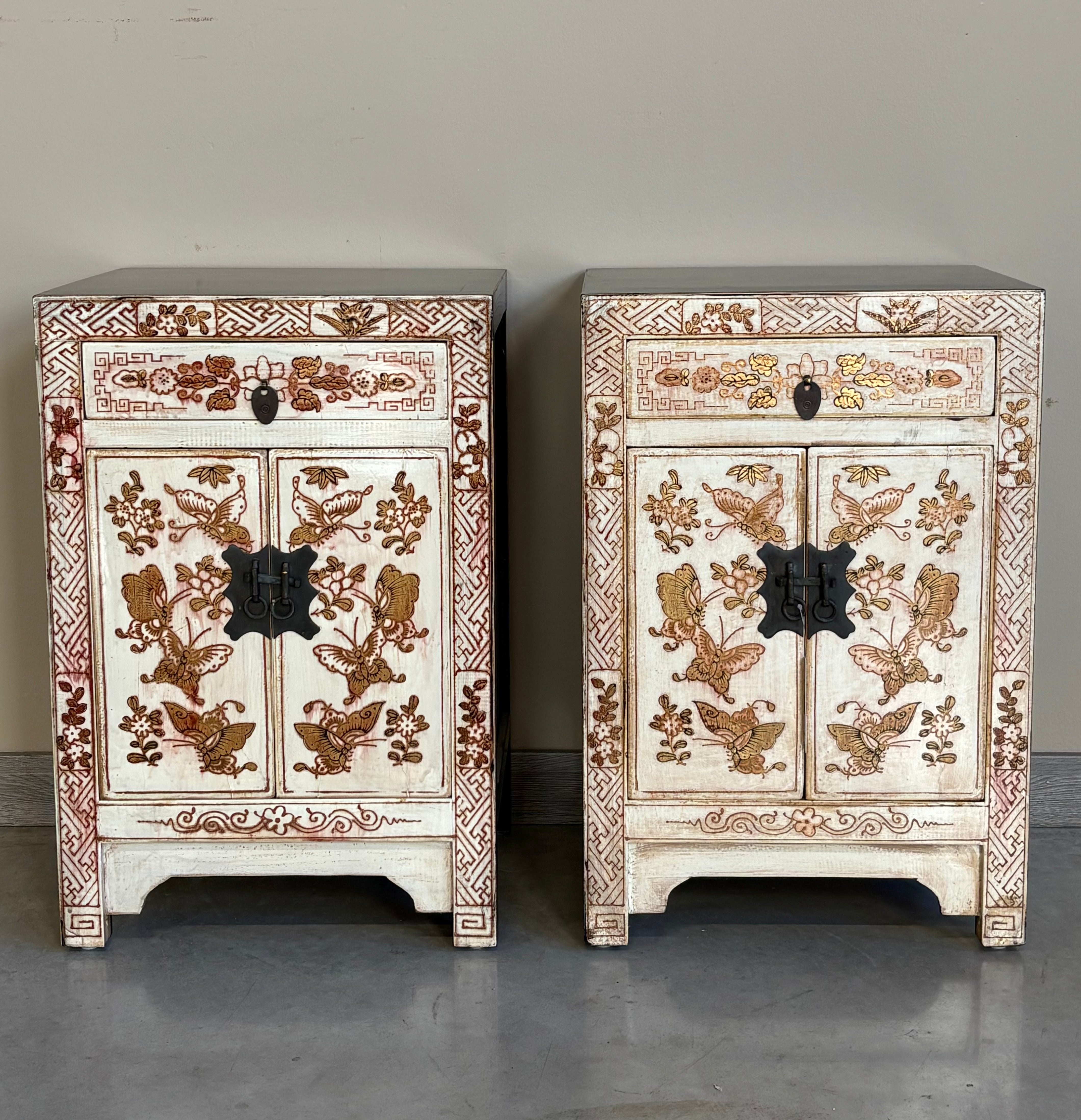 COMODINO SHANXI LACCA BIANCA DECORATA