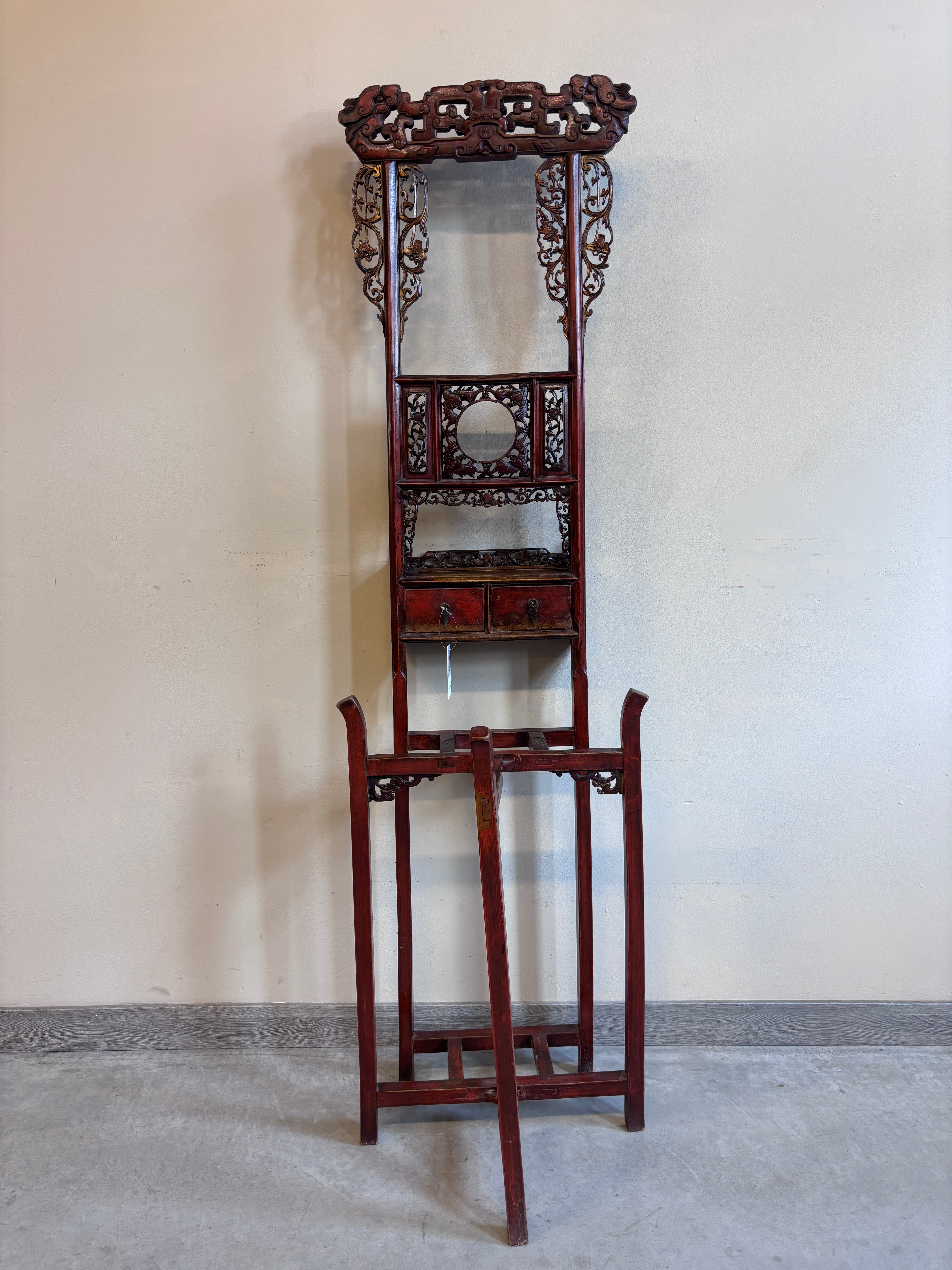 PORTA-CATINO INTAGLIATO DEL FUJIAN
