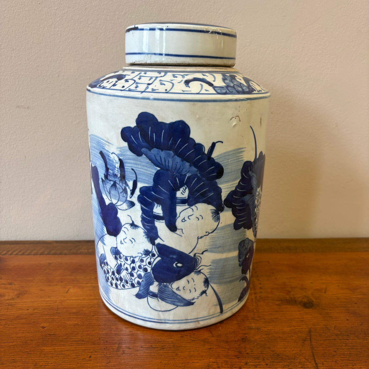 VASO CILINDRICO IN CERAMICA DIPINTA
