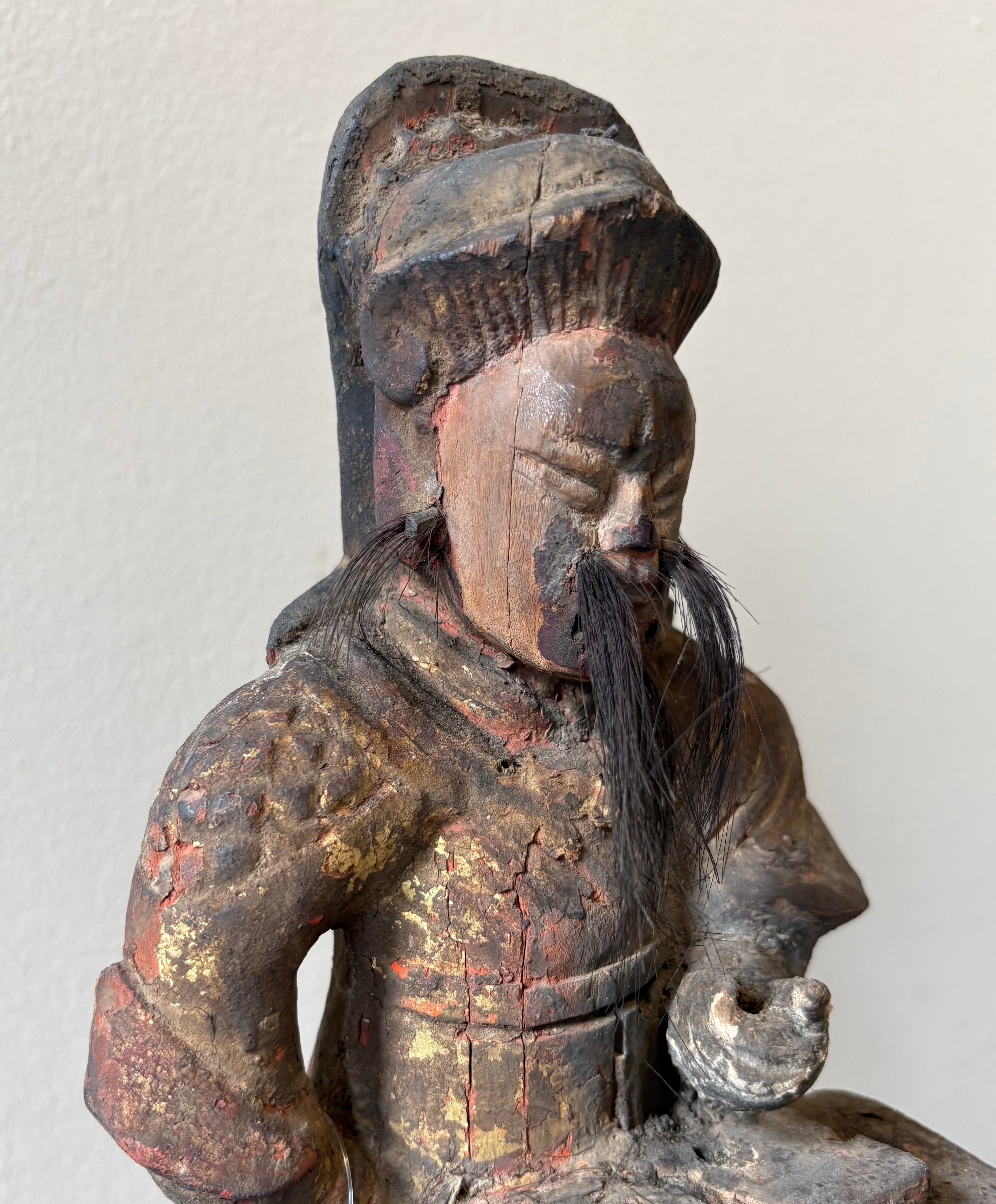 STATUA CONFUCIANA LIGNEA