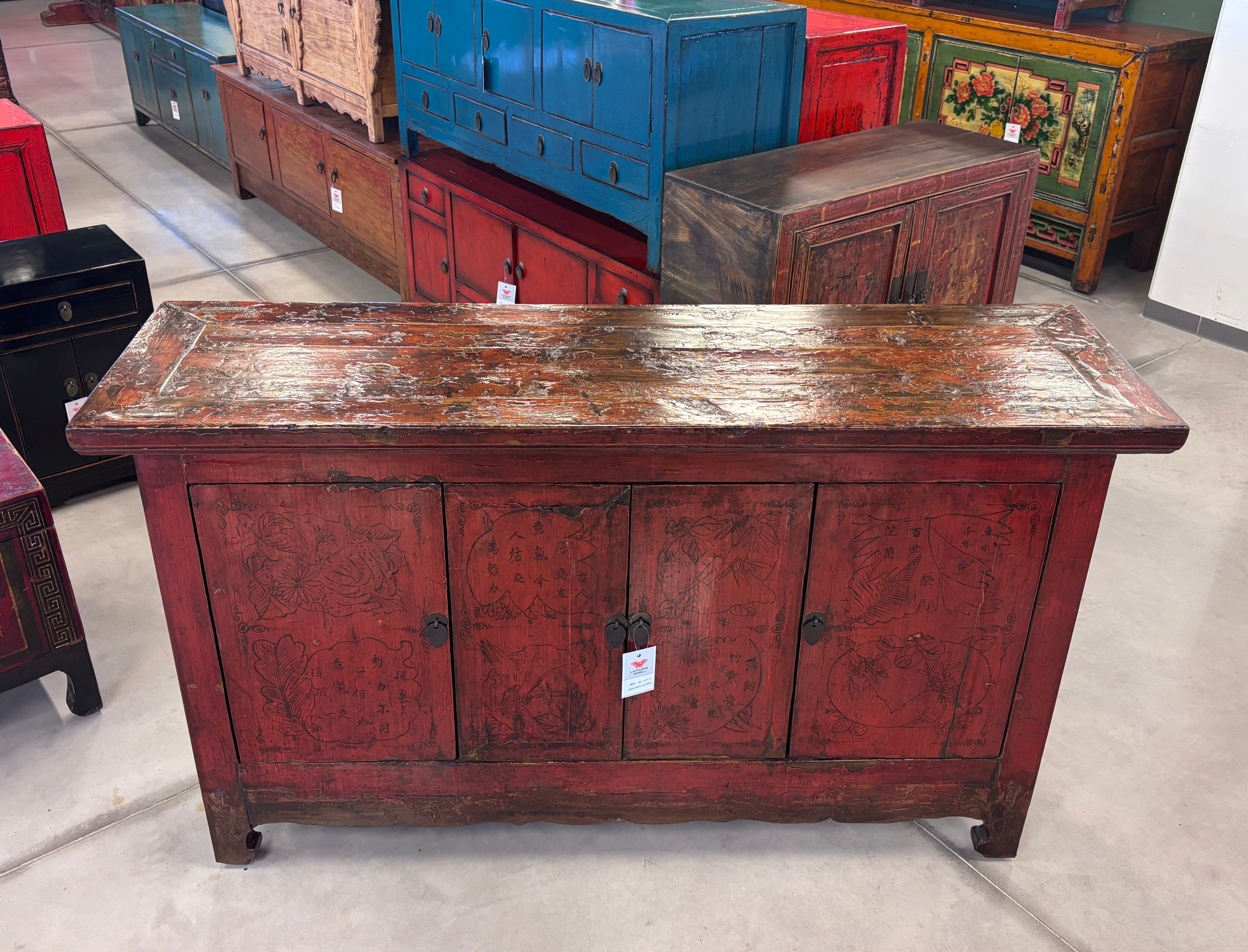 CREDENZA CINESE LACCA ROSSA DECORO LIEVE