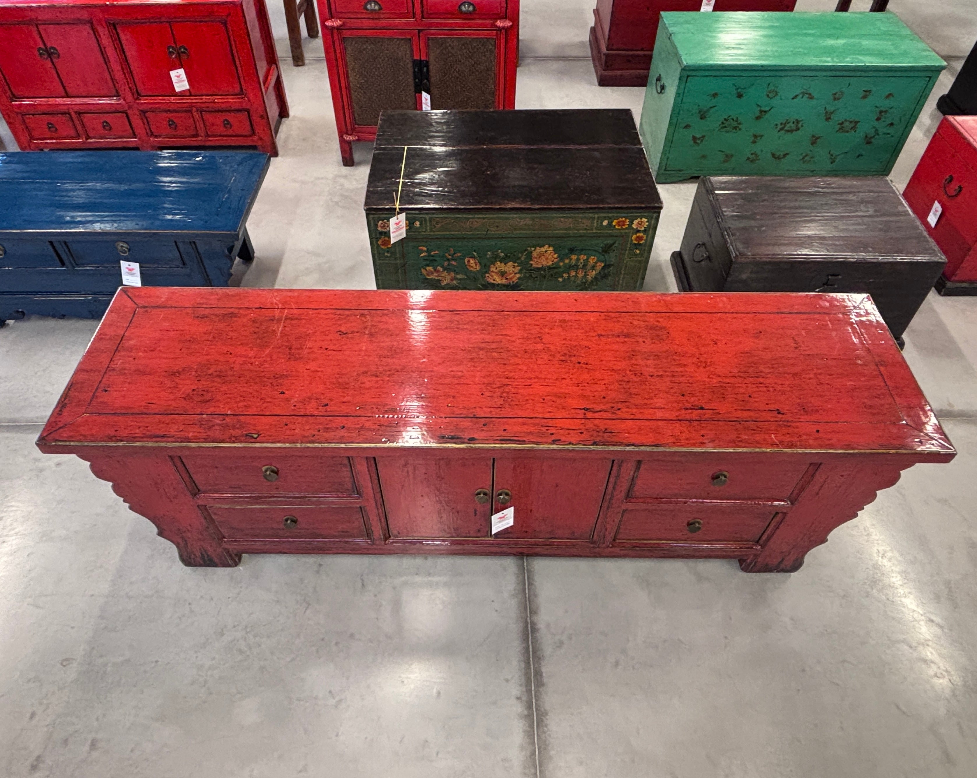 CASSAPANCA CINESE AD ALTARE IN LACCA