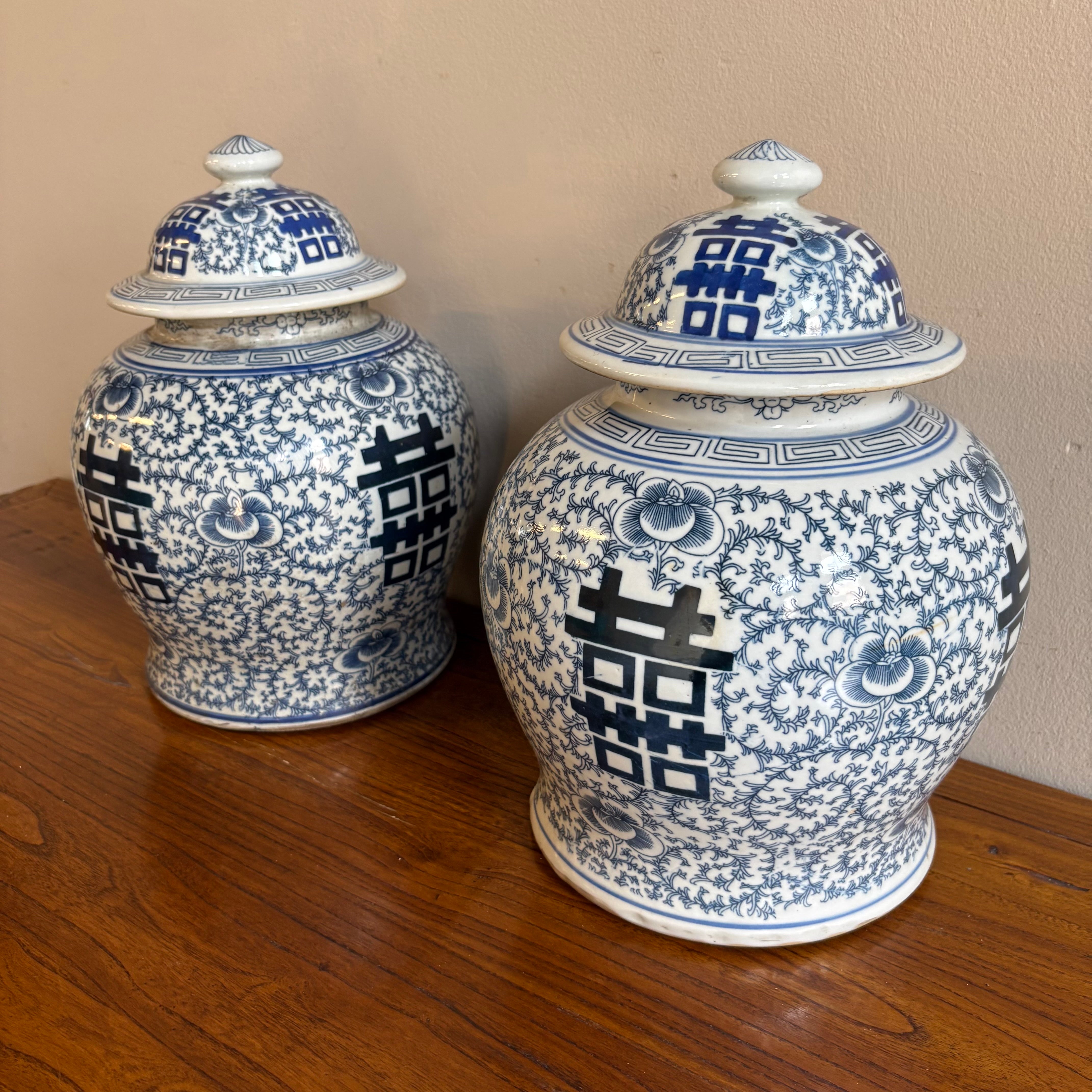 VASO CINESE DECORATO CON COPERCHIO