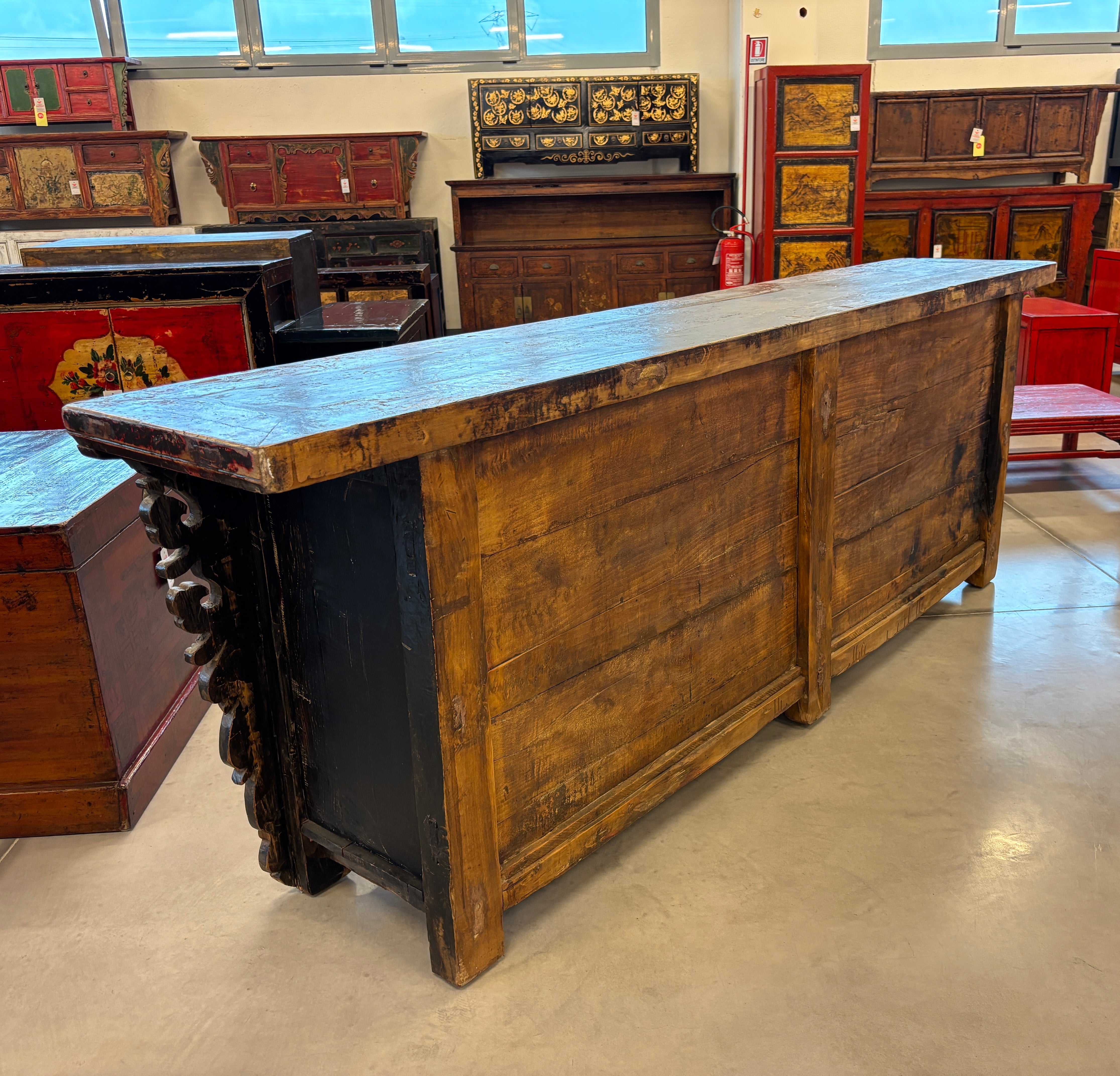 GRANDE CREDENZA ALTARE CINESE DEL GANZU