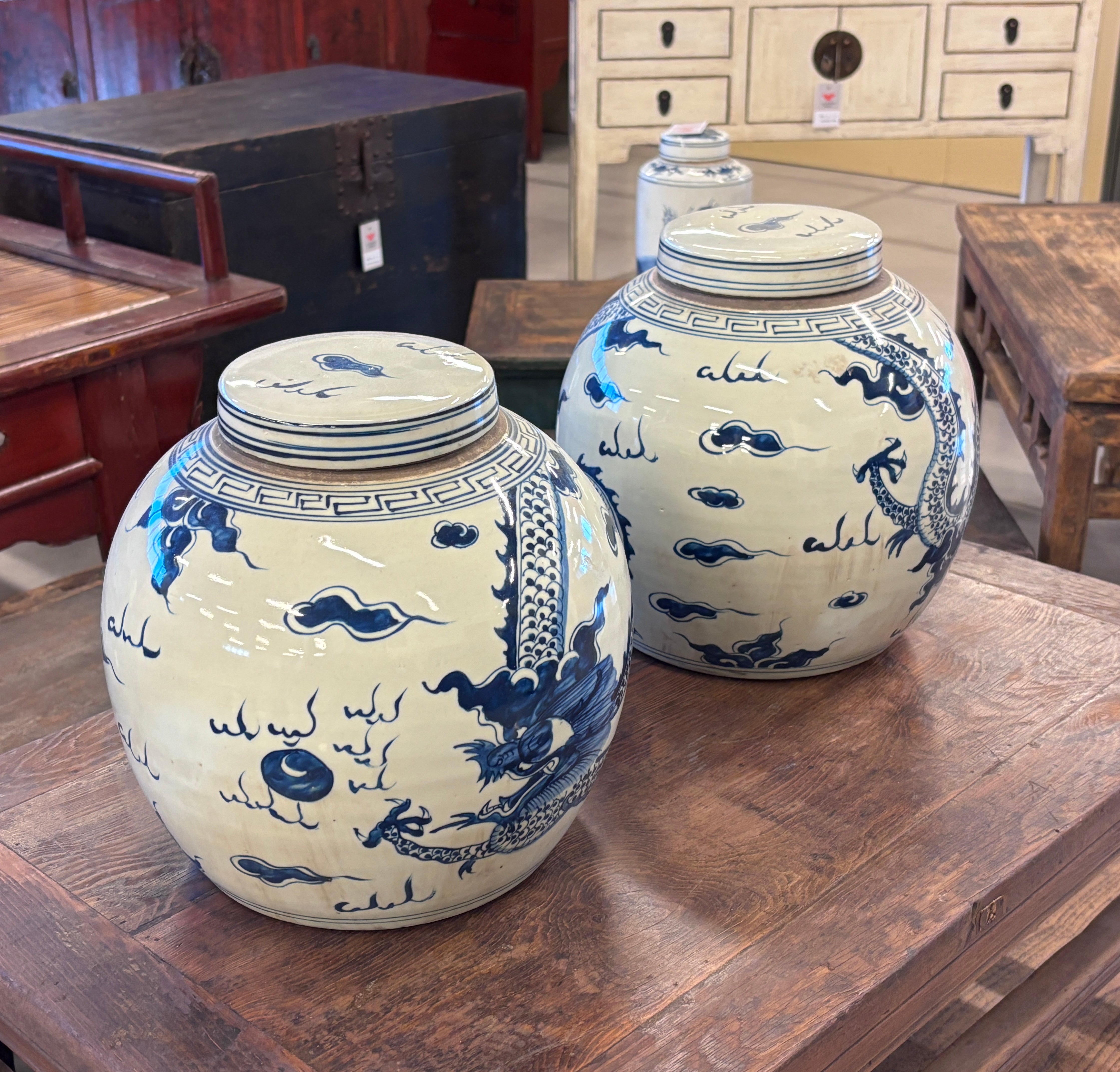 VASO CINESE IN CERAMICA DECORATA