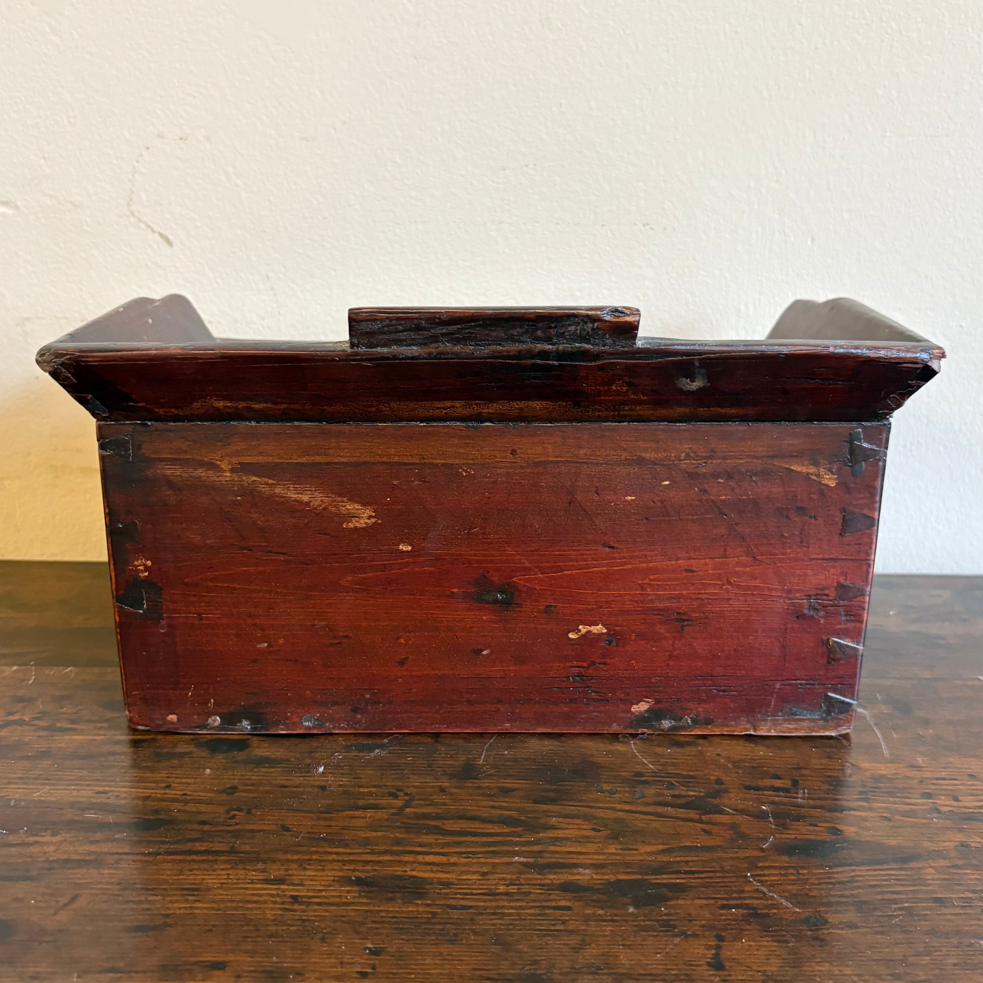 PORTAGIOIE CINESE CON CASSETTO