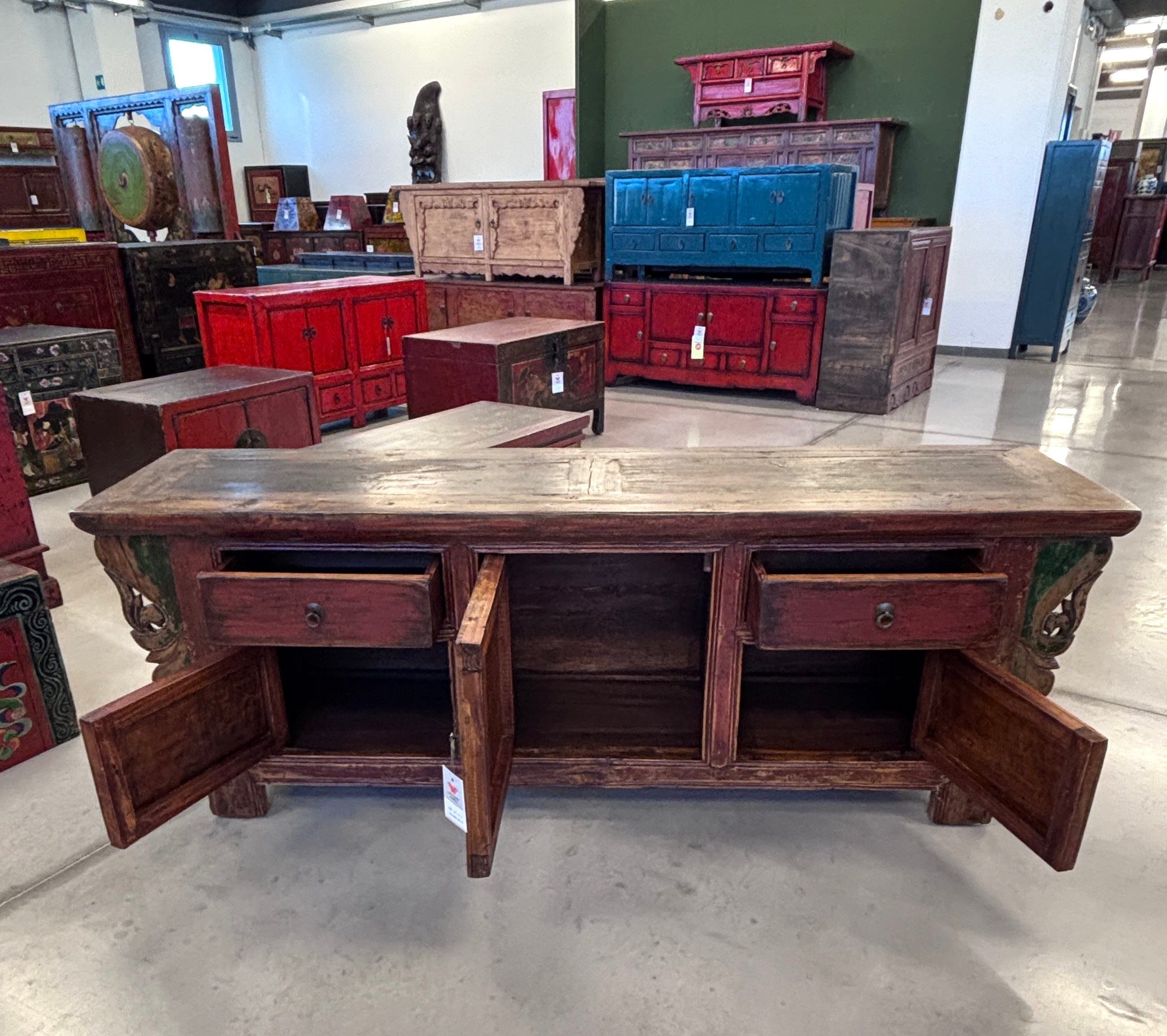 CASSAPANCA GANZU AD ALTARE CON INTAGLI