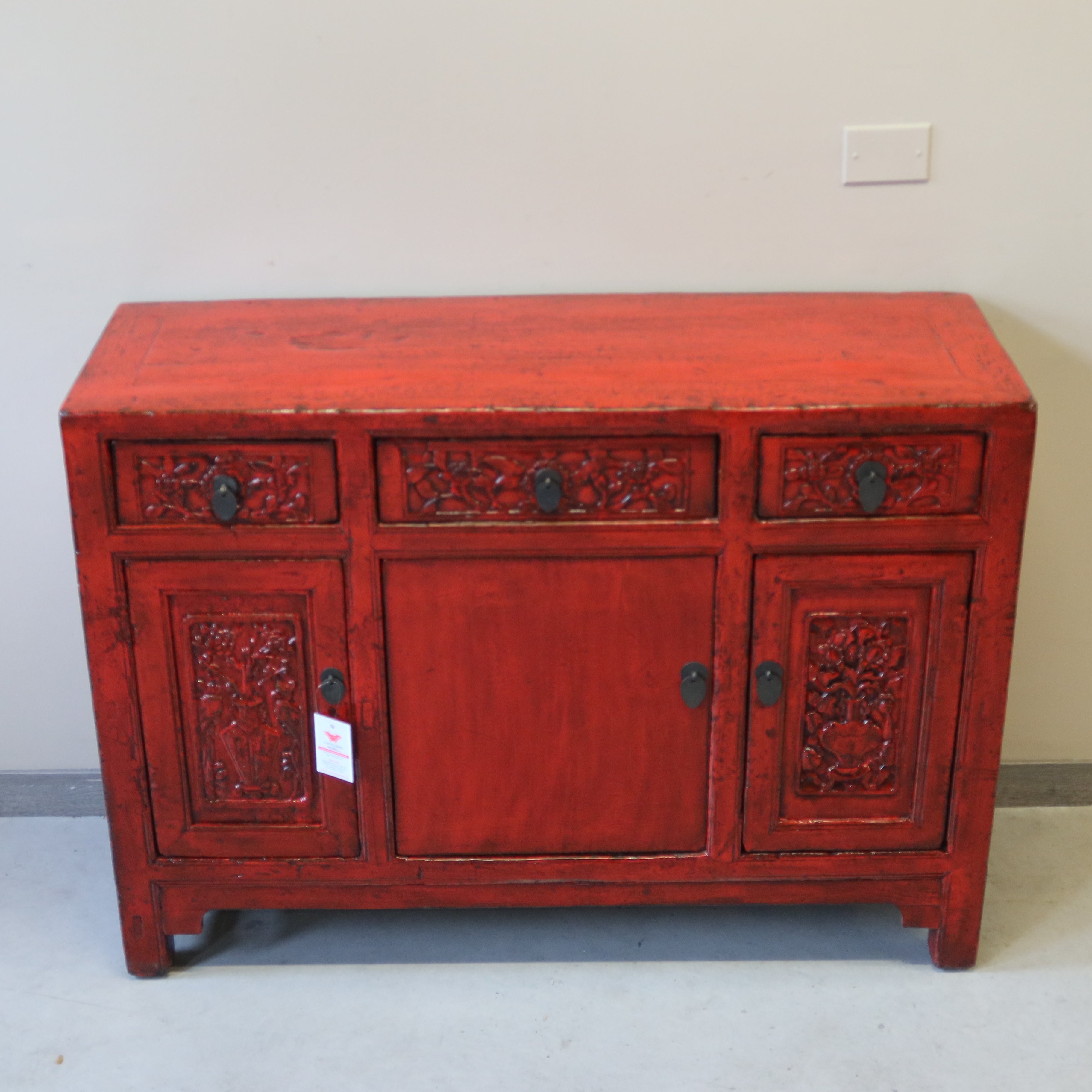 CREDENZA CINESE LACCA ROSSA